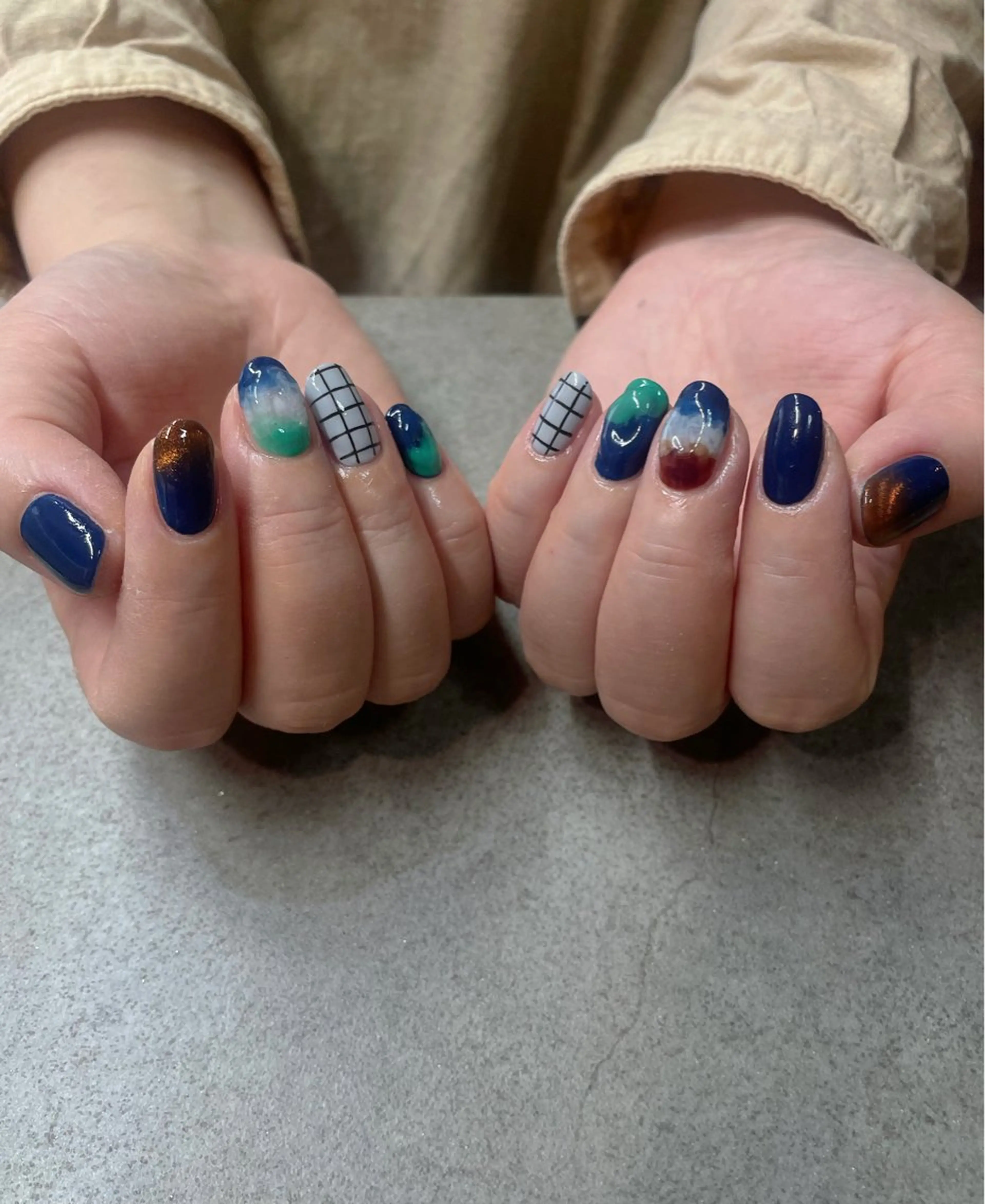 ネイル ハンドネイル F room 表参道のネイルデザイン