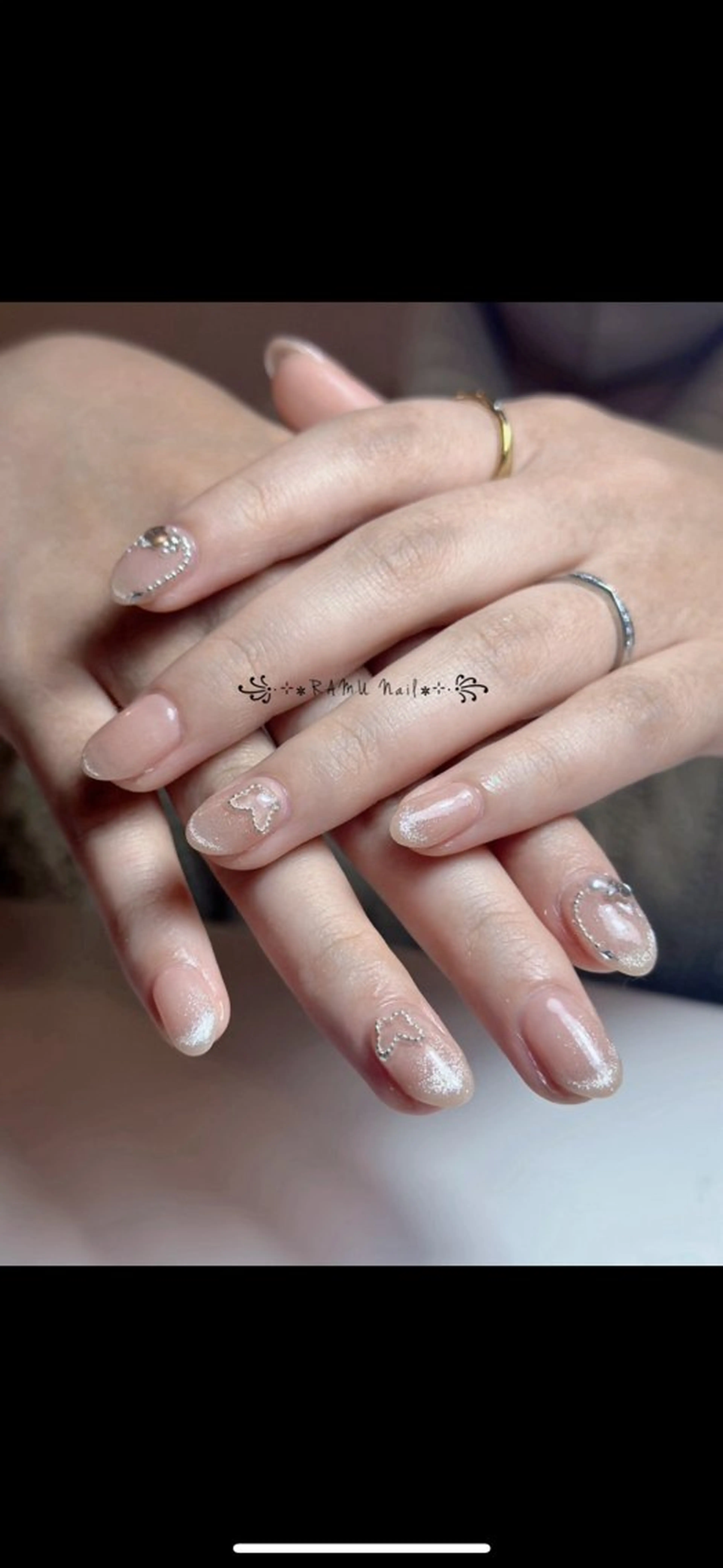 ネイル キラキラネイル 韓国ネイル バレンタイン ワンホンネイル ハンドネイル RAMU Nail 恵比寿店のネイルデザイン