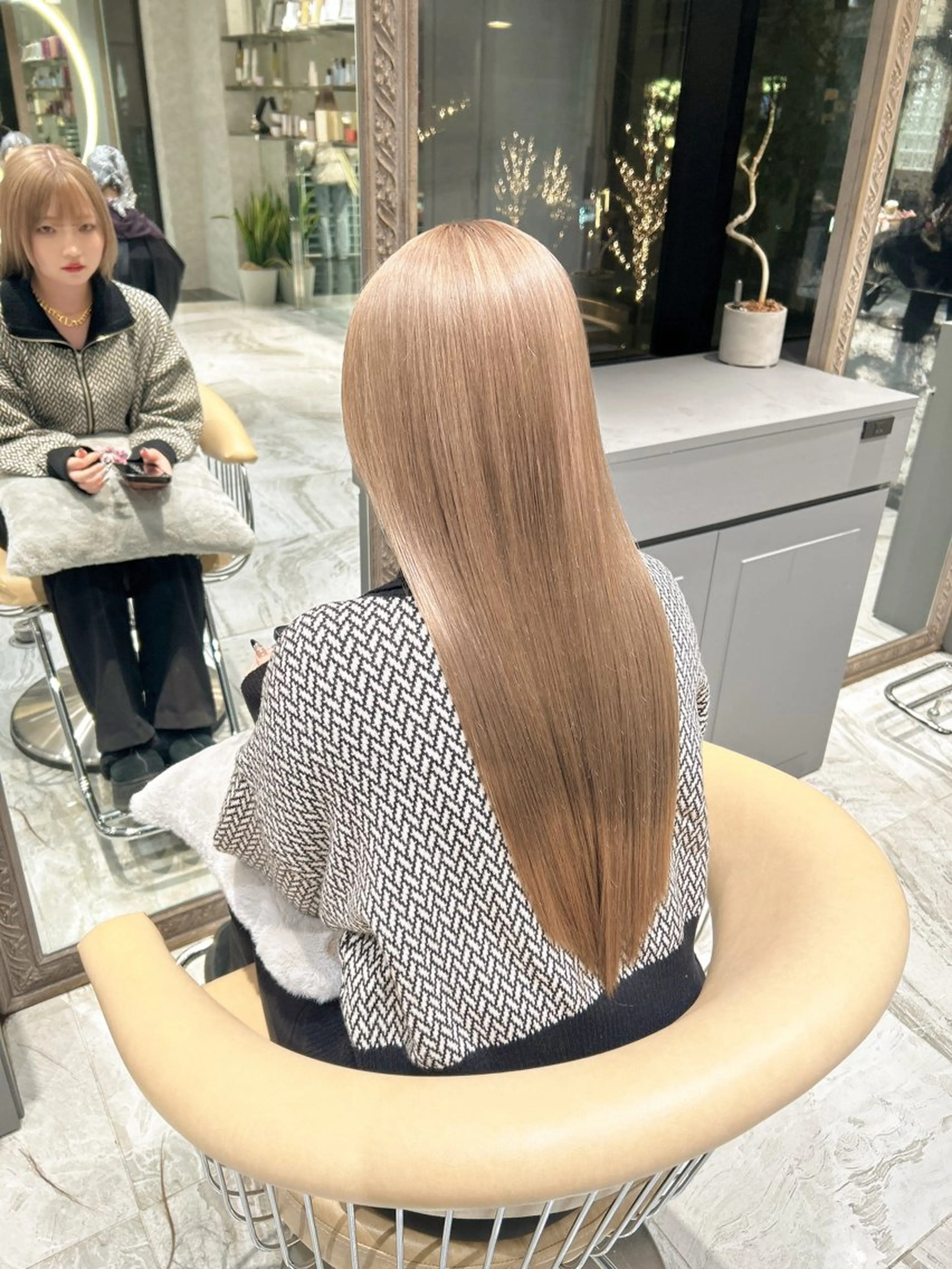 ロング カラー ブリーチ ダブルカラー カット ヘアカラー トリートメント 🥇KEN /レイヤー/艶カラーのヘアスタイル