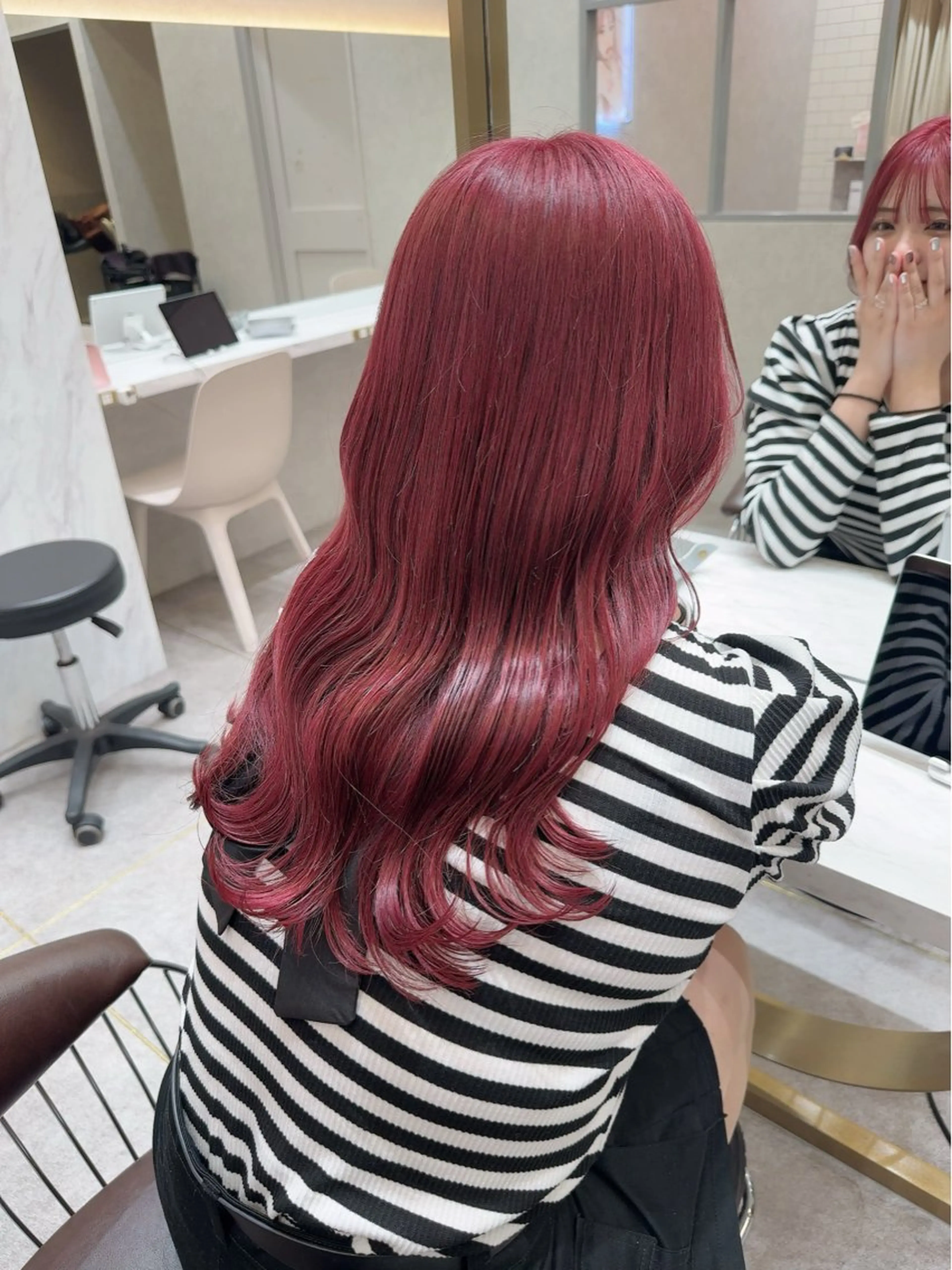 ロング カラー karin ボブハイトーンのヘアスタイル