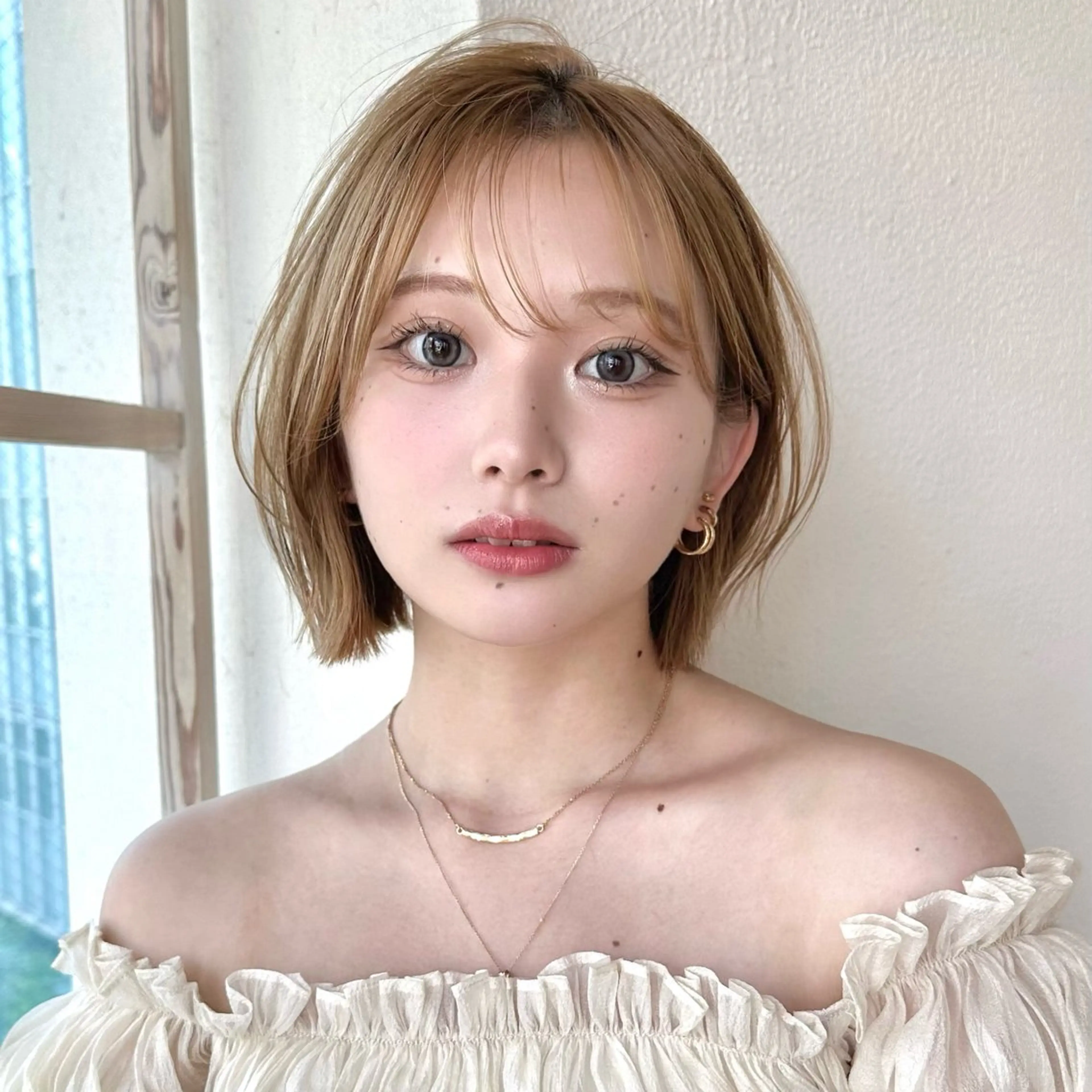 ミディアム ボブ 小顔カット カット ヘアカラー トリートメント 市原 大翼のヘアスタイル