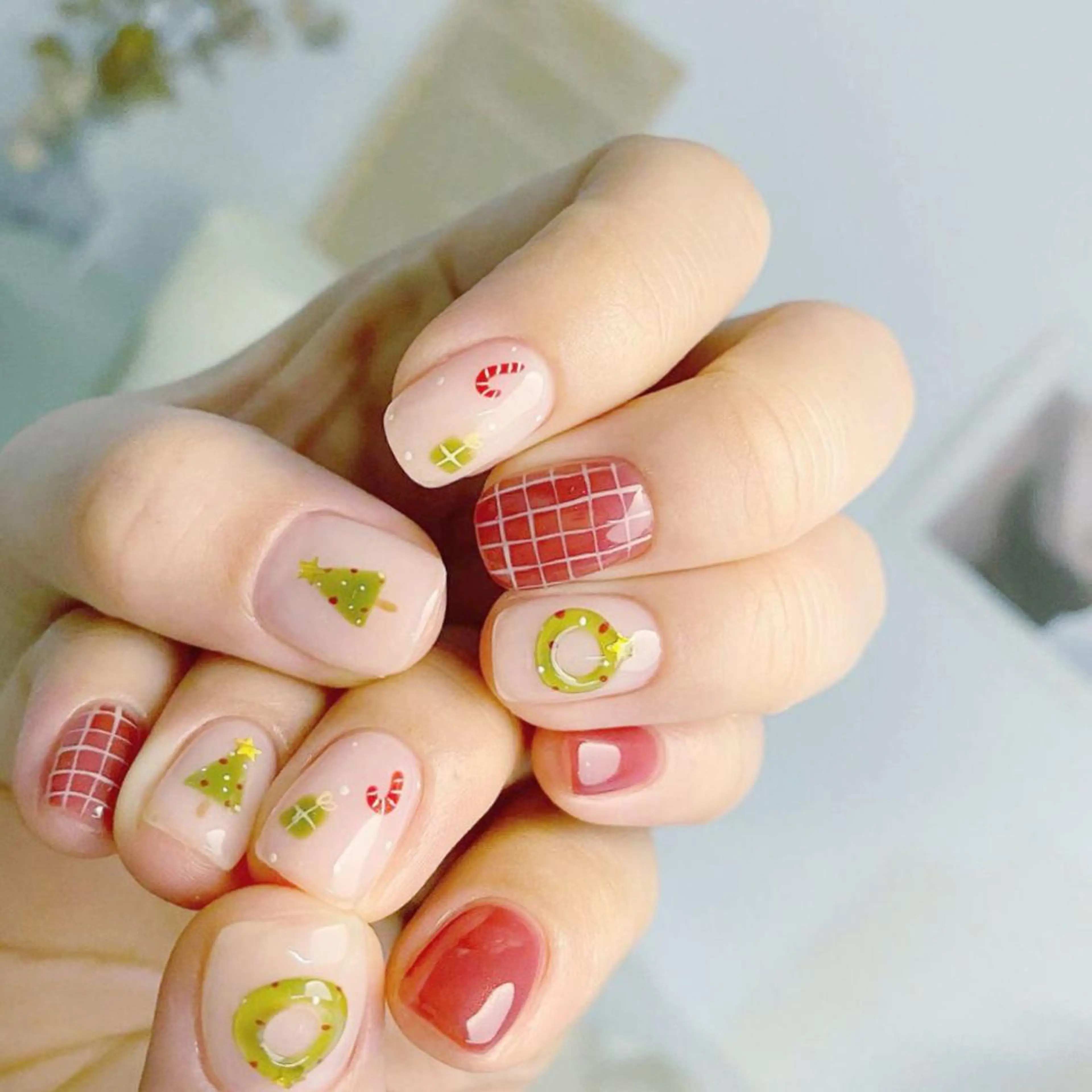 ネイル ハク キのネイルデザイン