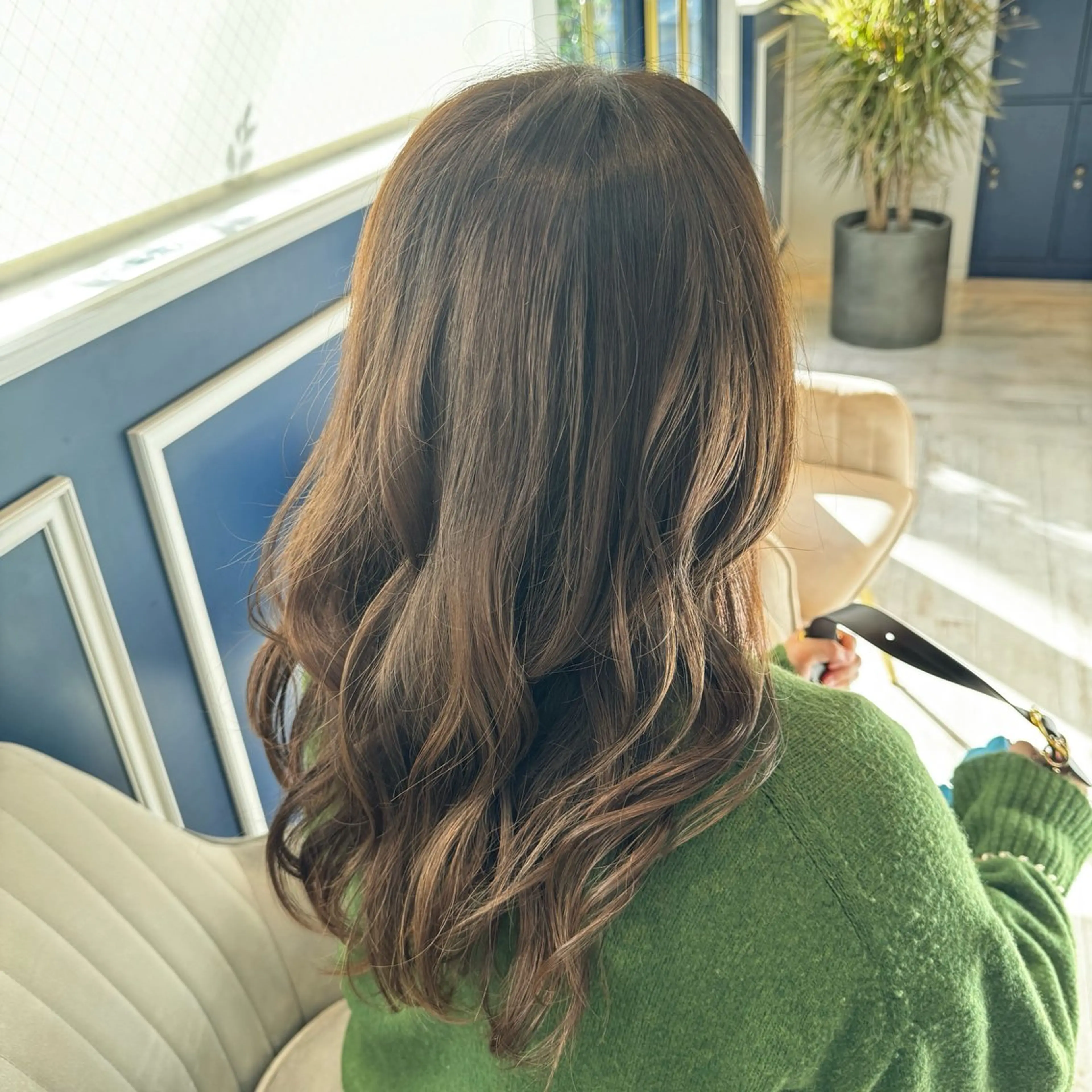 ロング カラー ブラウンカラー オリーブブラウン 吉田 新平のヘアスタイル