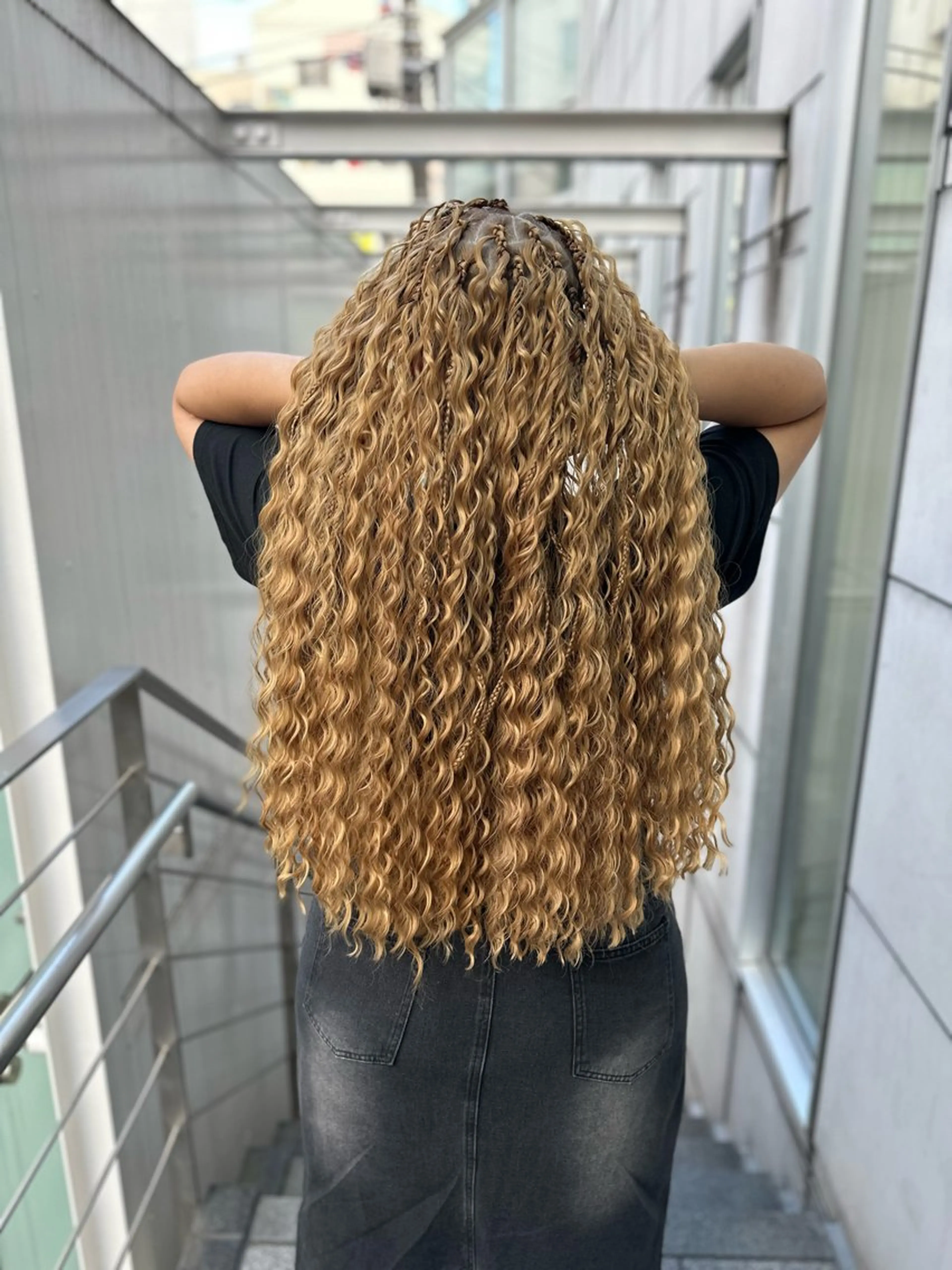 メンズ キッズ エクステ ヘアセット BRAIDS💎愛子 大人ハイライト💎のヘアスタイル