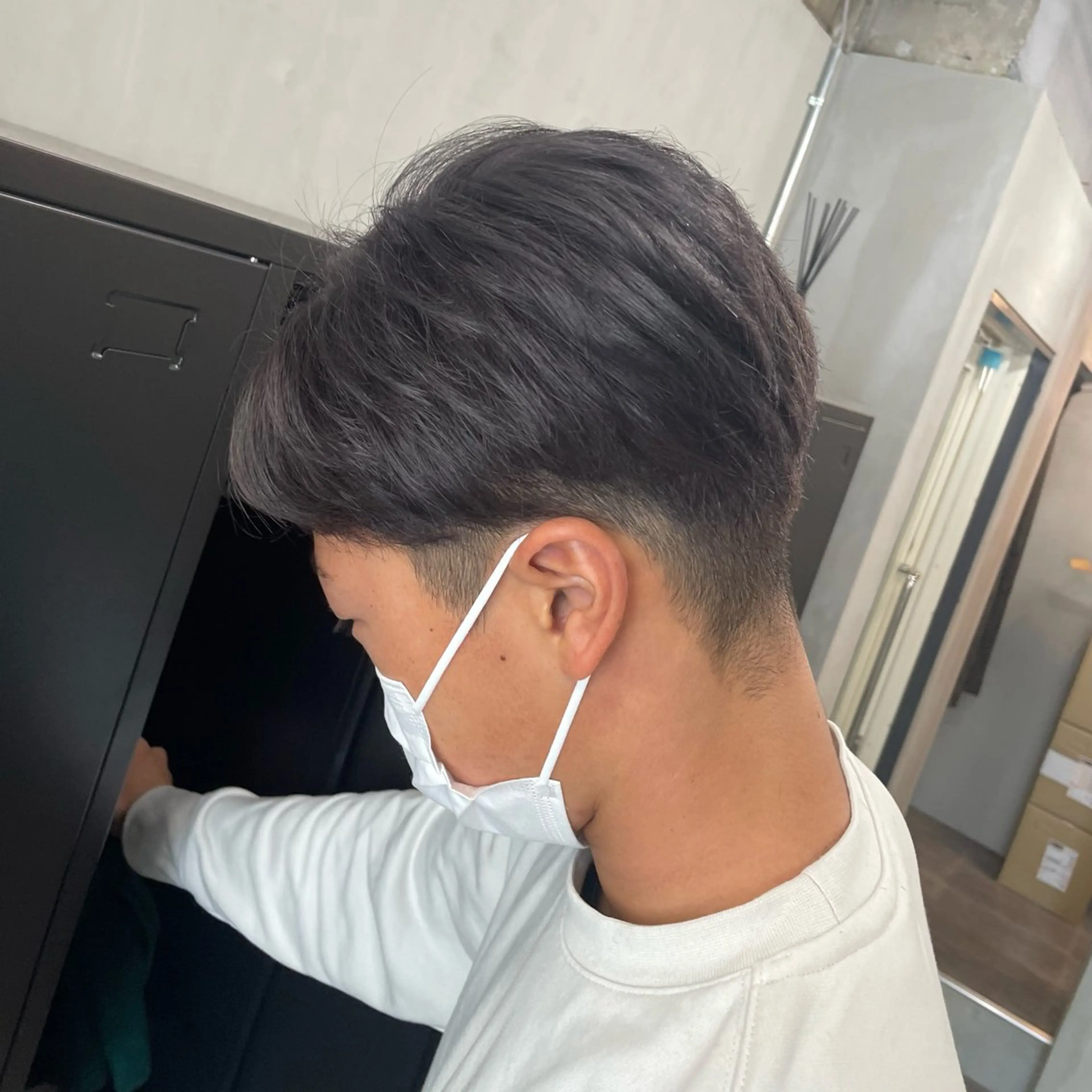 カラー メンズ メンズブリーチ アディクシーカラー ブリーチ グレージュ ヘアカラー トリートメント ALLEN hair所属・ALLEN hair /まなのヘアスタイル