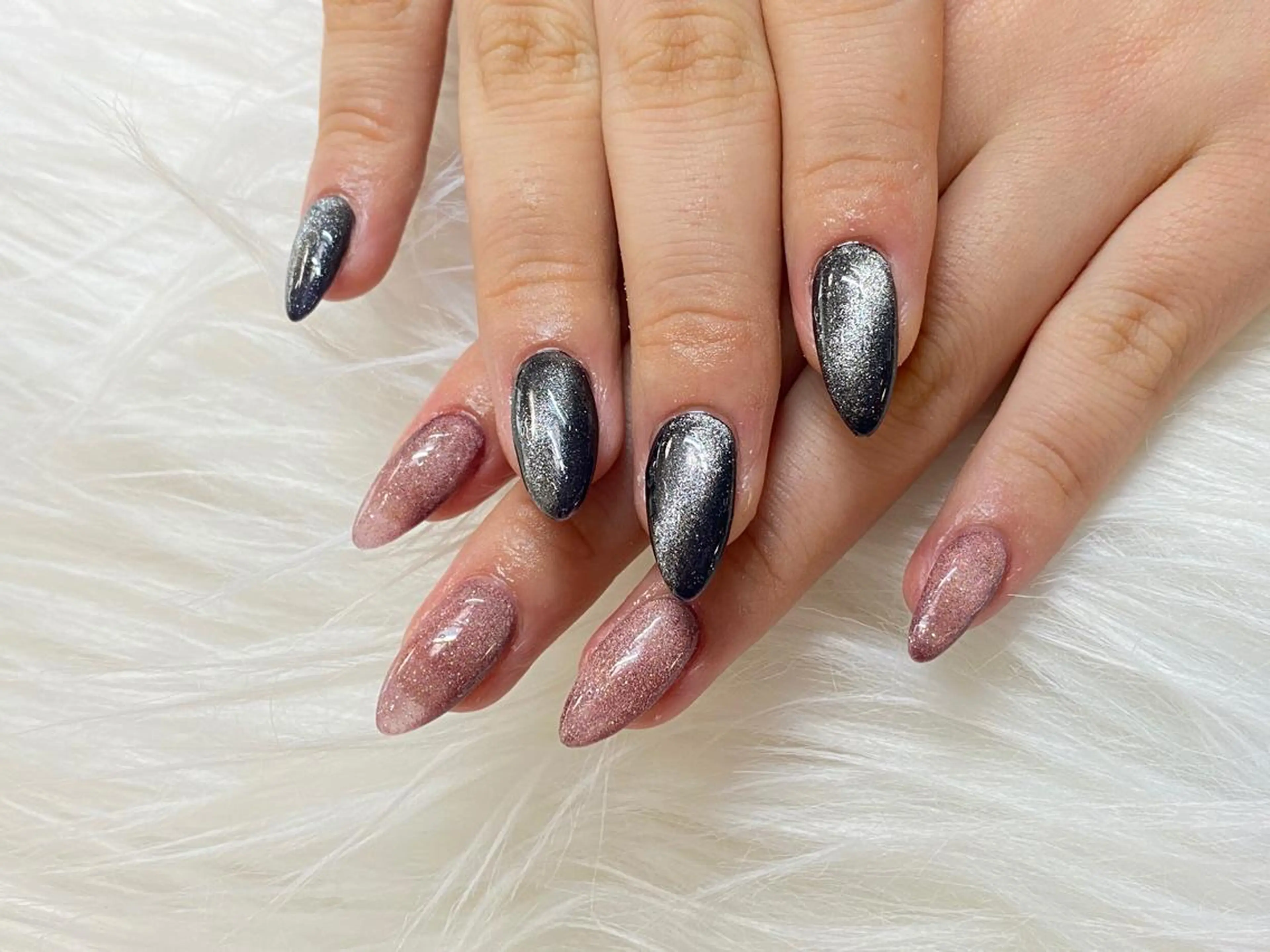 カラー ネイル マグネットネイル MOMO nailのネイルデザイン