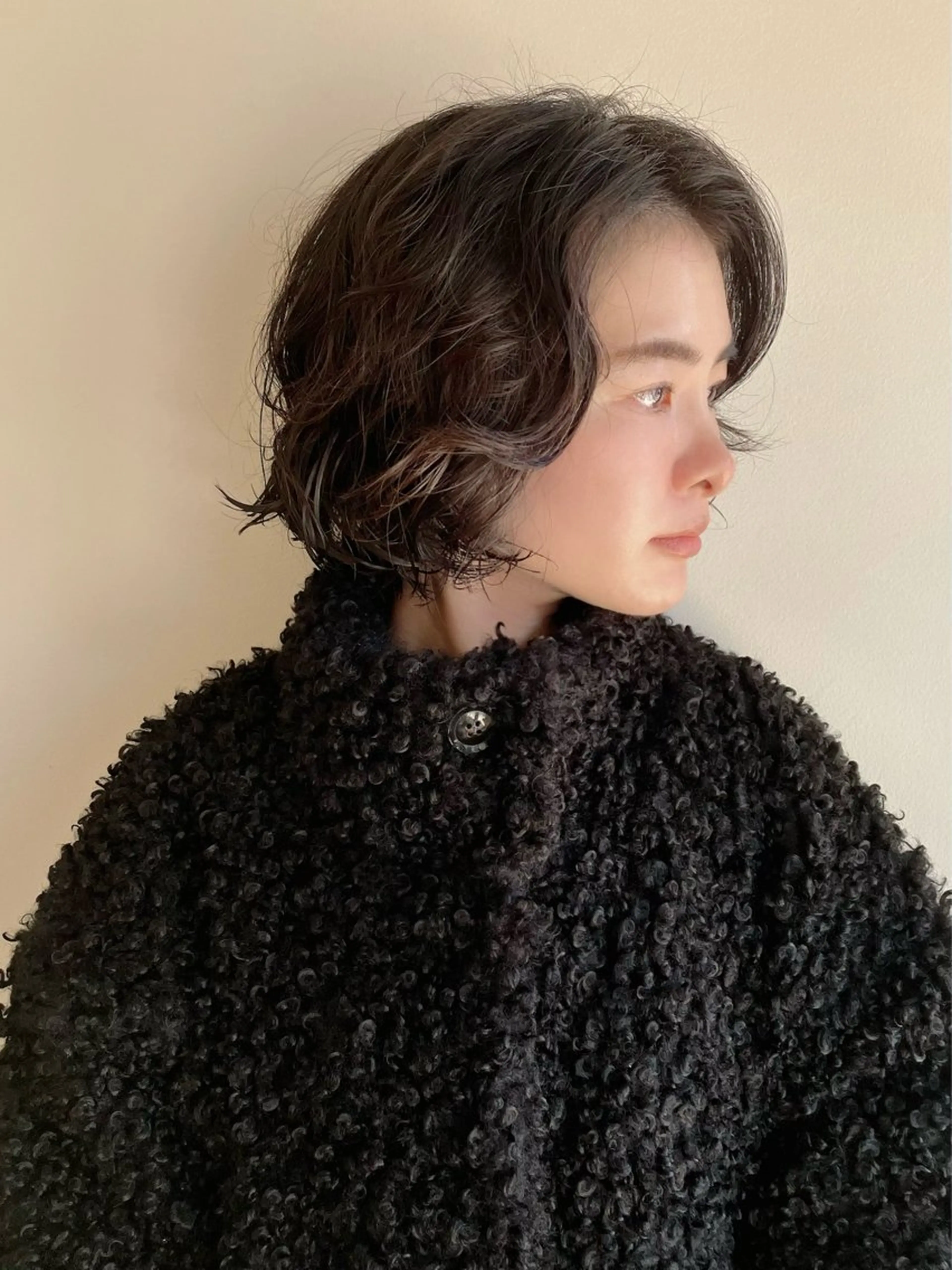 ショート パーマ ボブ くせ毛 ニュアンスパーマ カット パーマ 川間 将彦のヘアスタイル