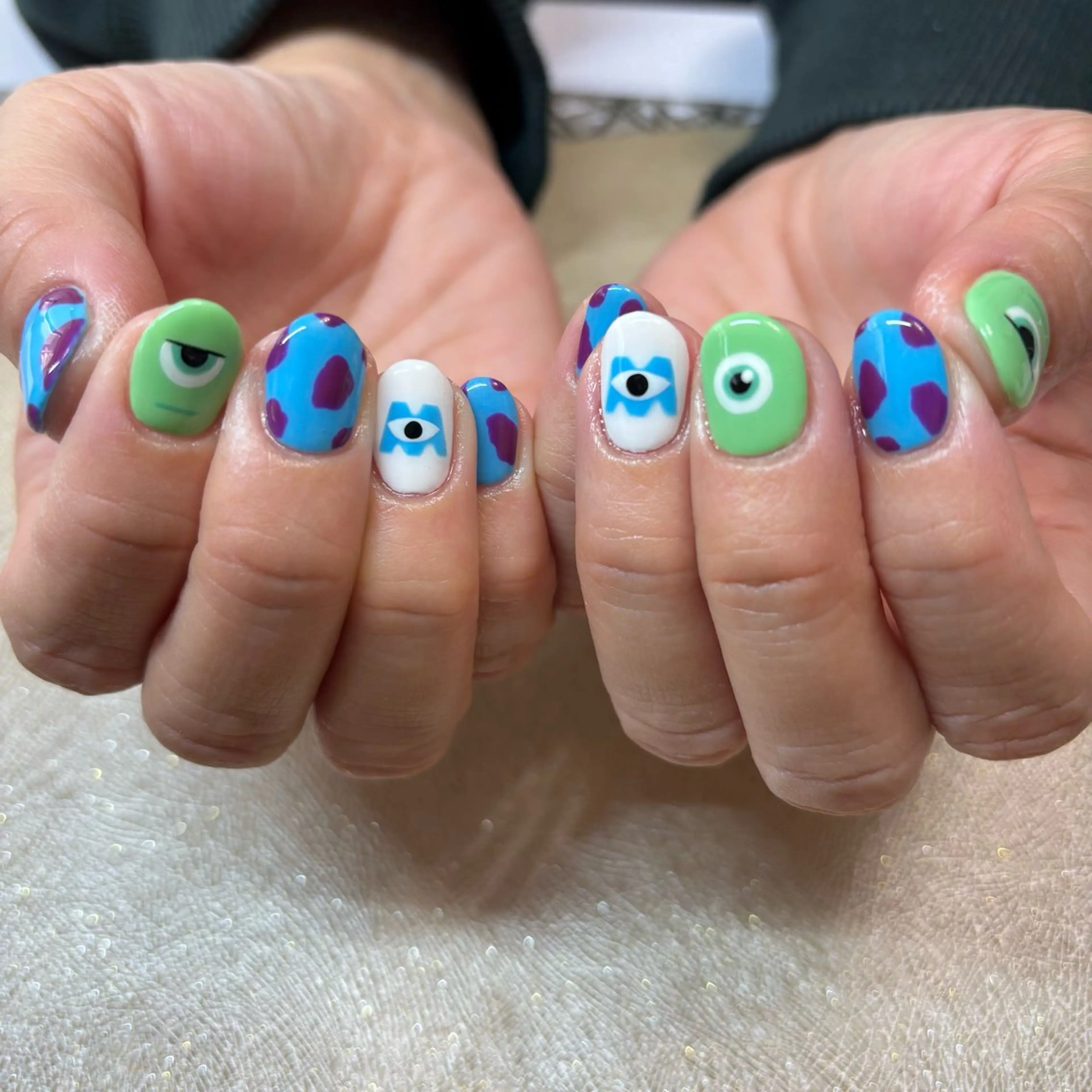 ネイル MiRanda Nail所属・MiRanda 保坂 舞のネイルデザイン