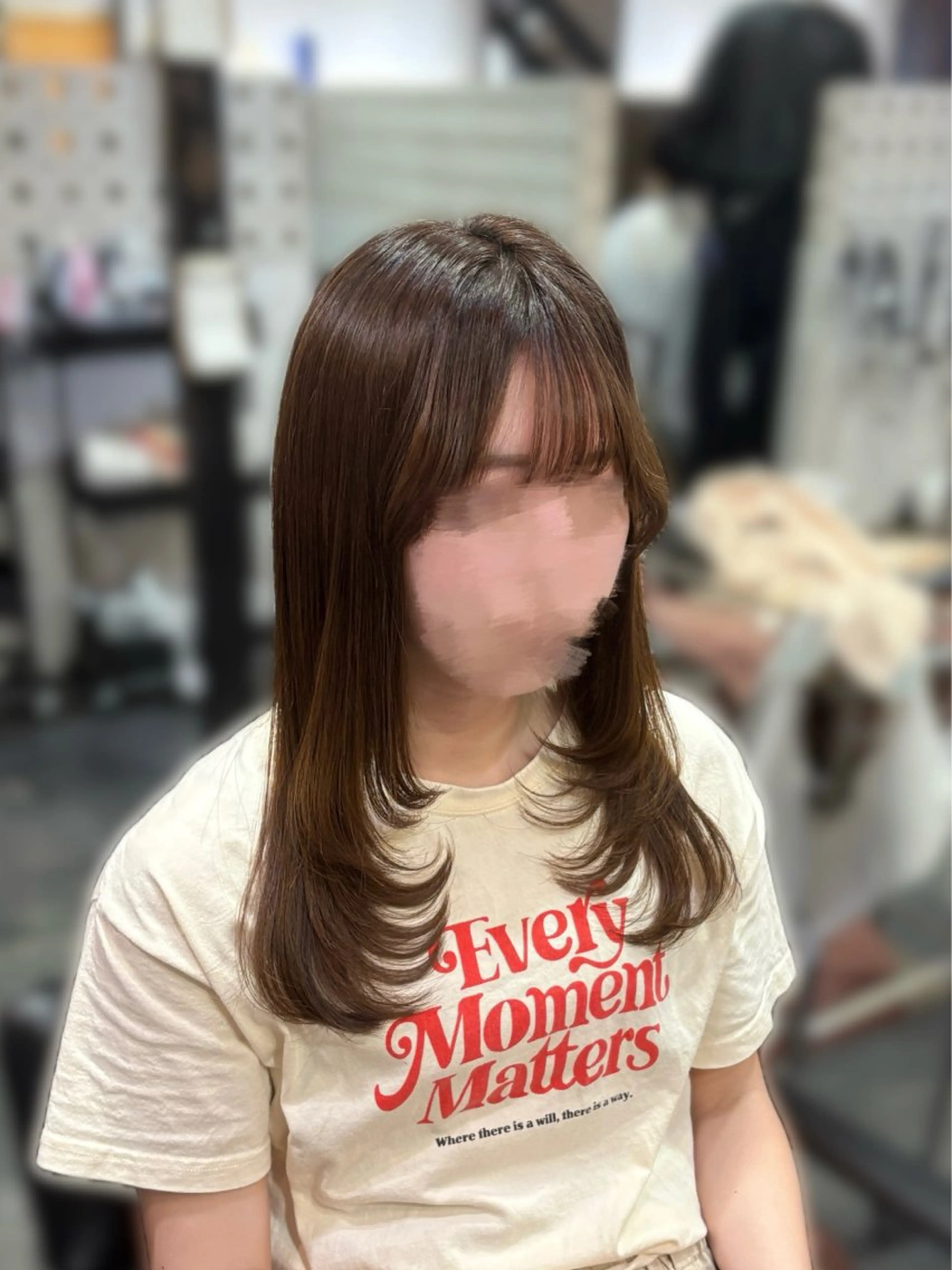 セミロング 石田 亜弥のヘアスタイル