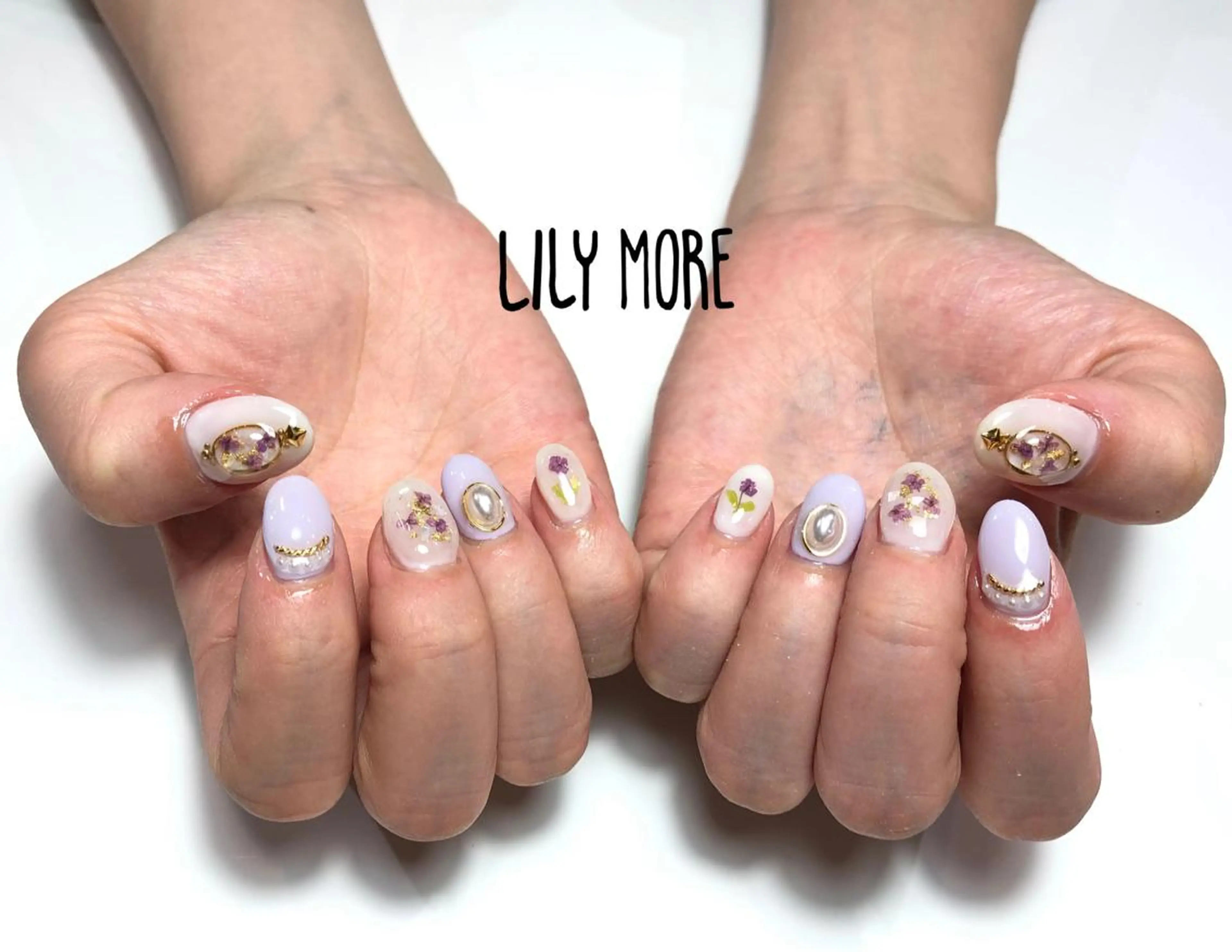 ネイル Lily closetのネイルデザイン