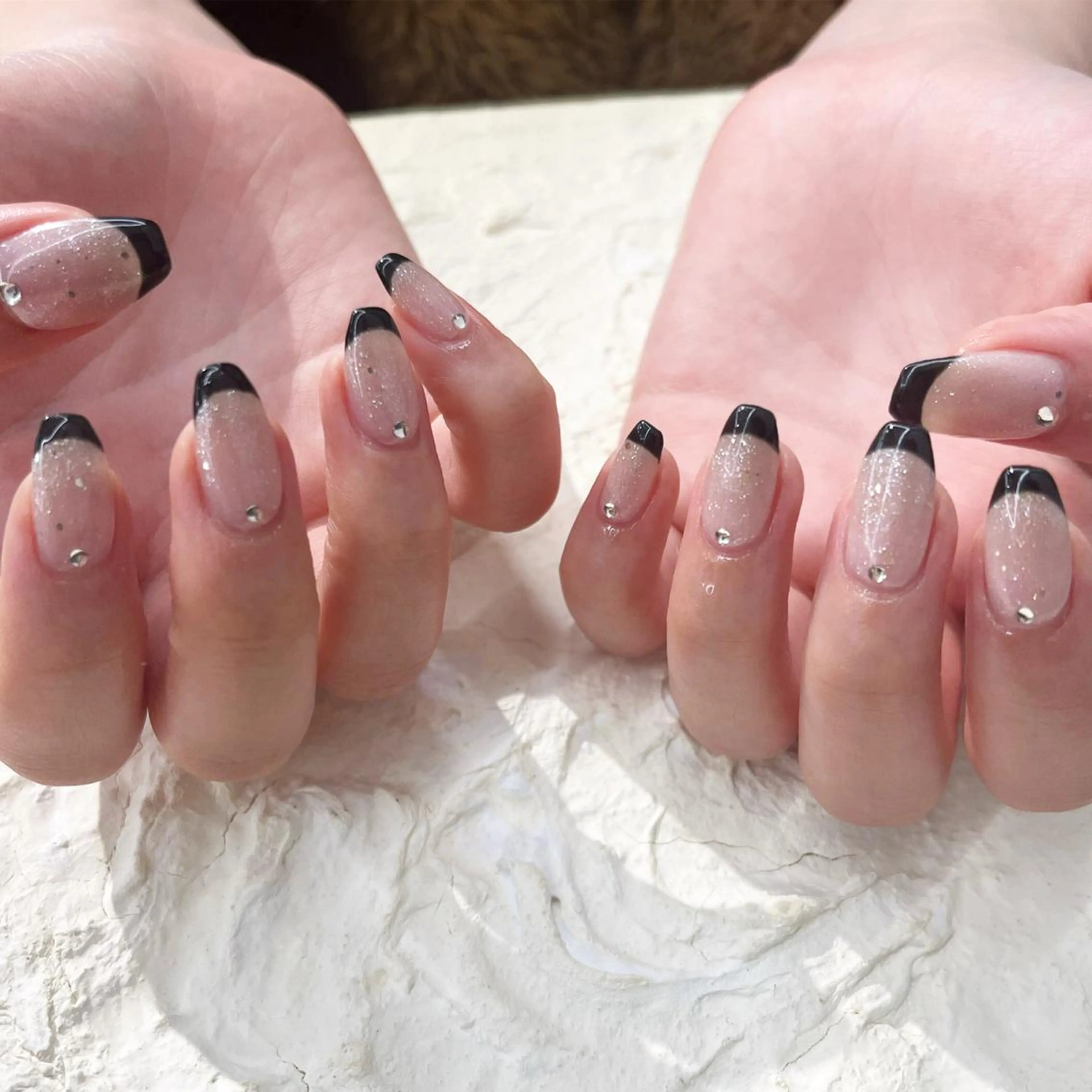 🕊フレンチネイル🕊派手なネイルができない方にとってもオススメの写真