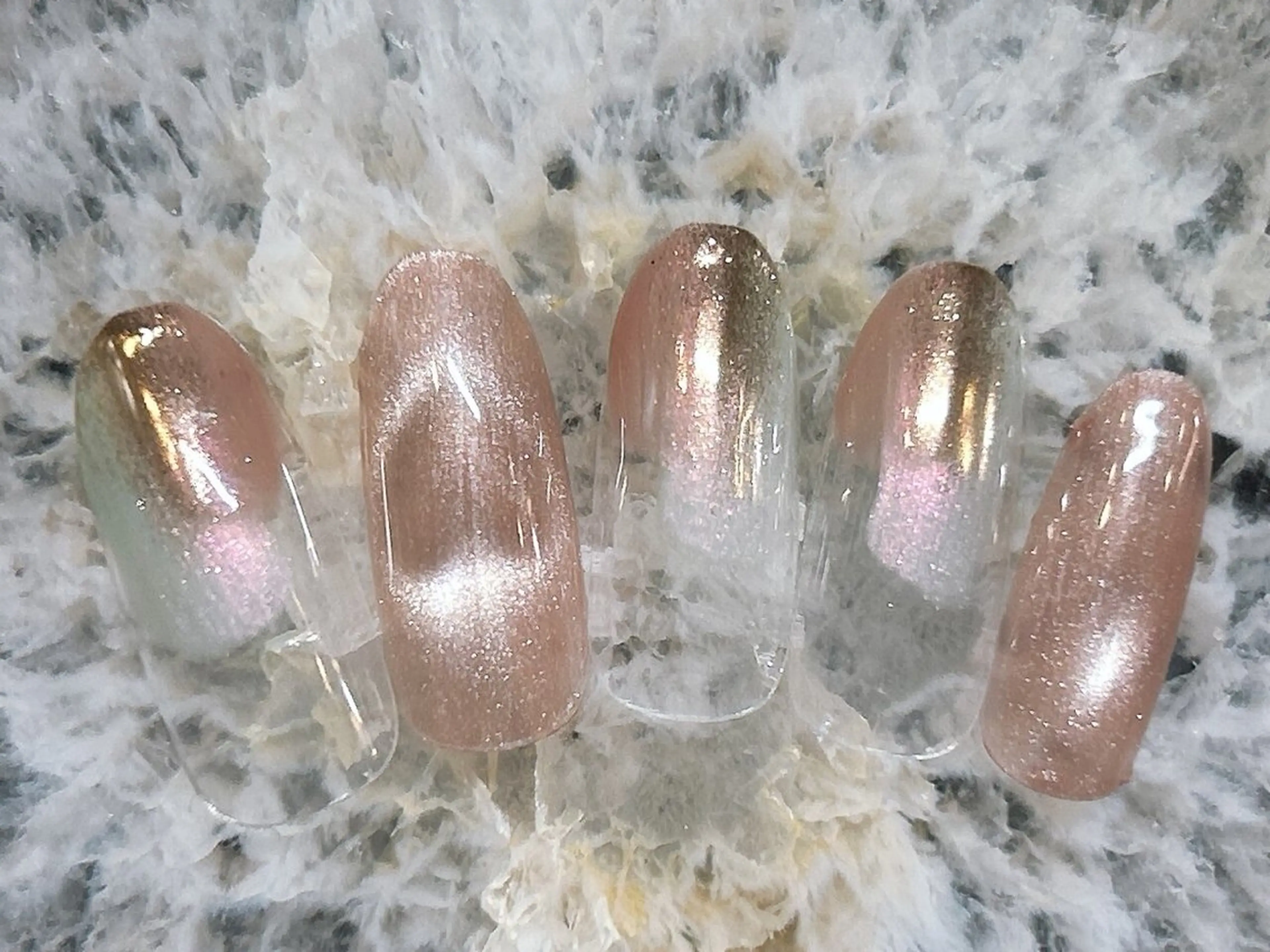 ネイル シンプルネイル aimer tomomiのネイルデザイン