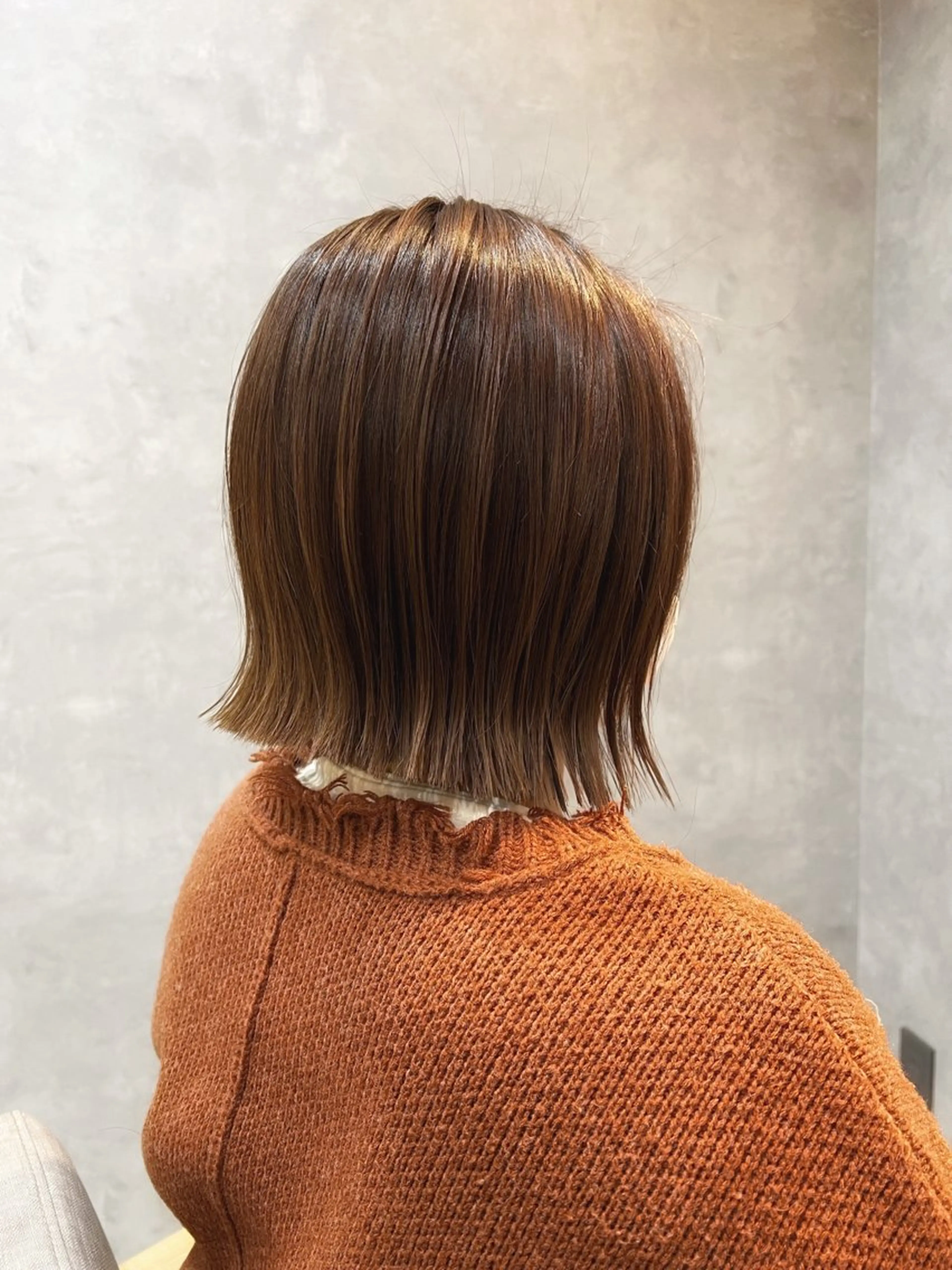 ショート カラー 中村 ひなたのヘアスタイル