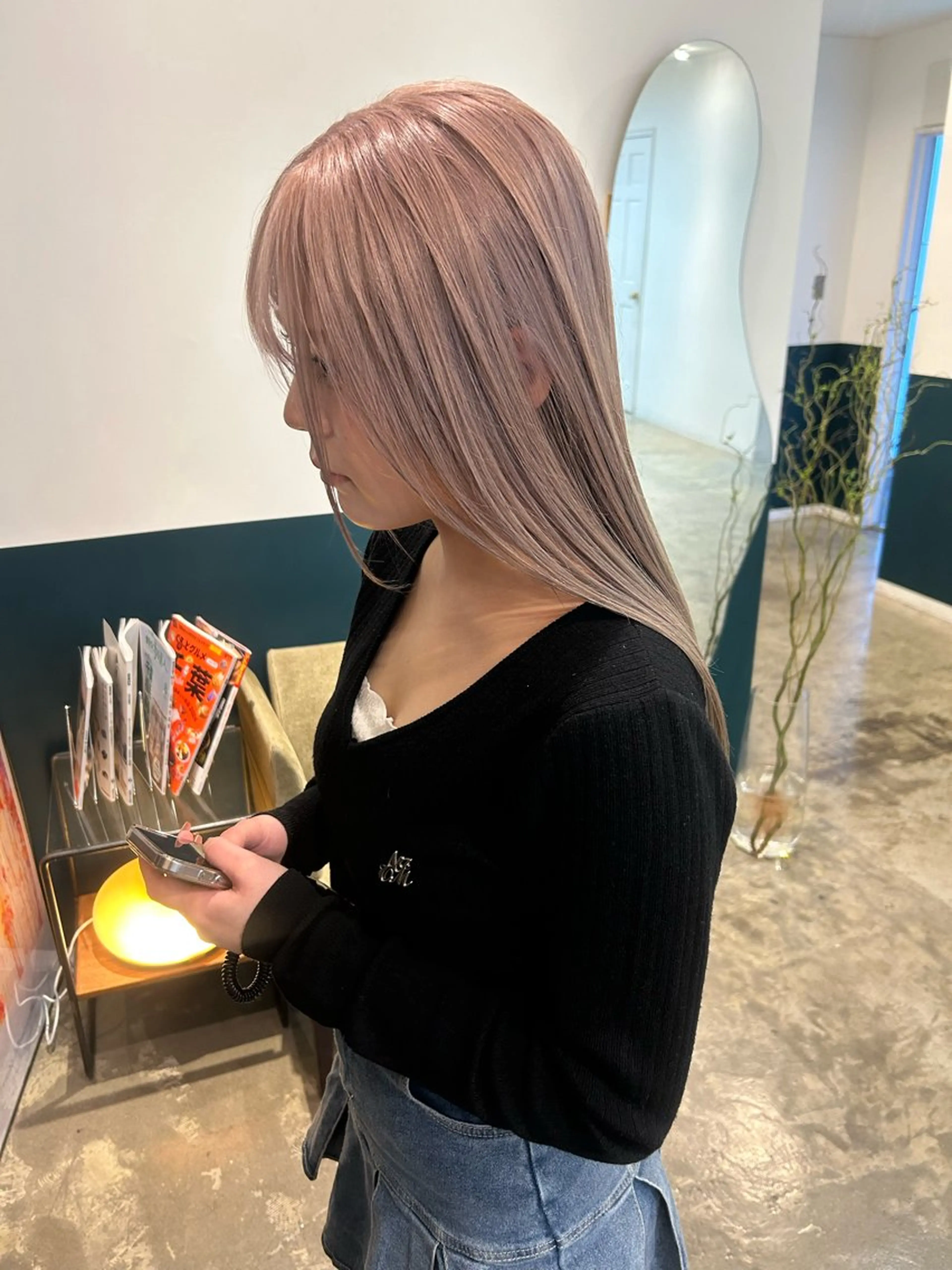 ロング カラー ベージュカラー ブリーチ ピンクカラー カット ヘアカラー カラーリスト菅野 竜矢🌈のヘアスタイル