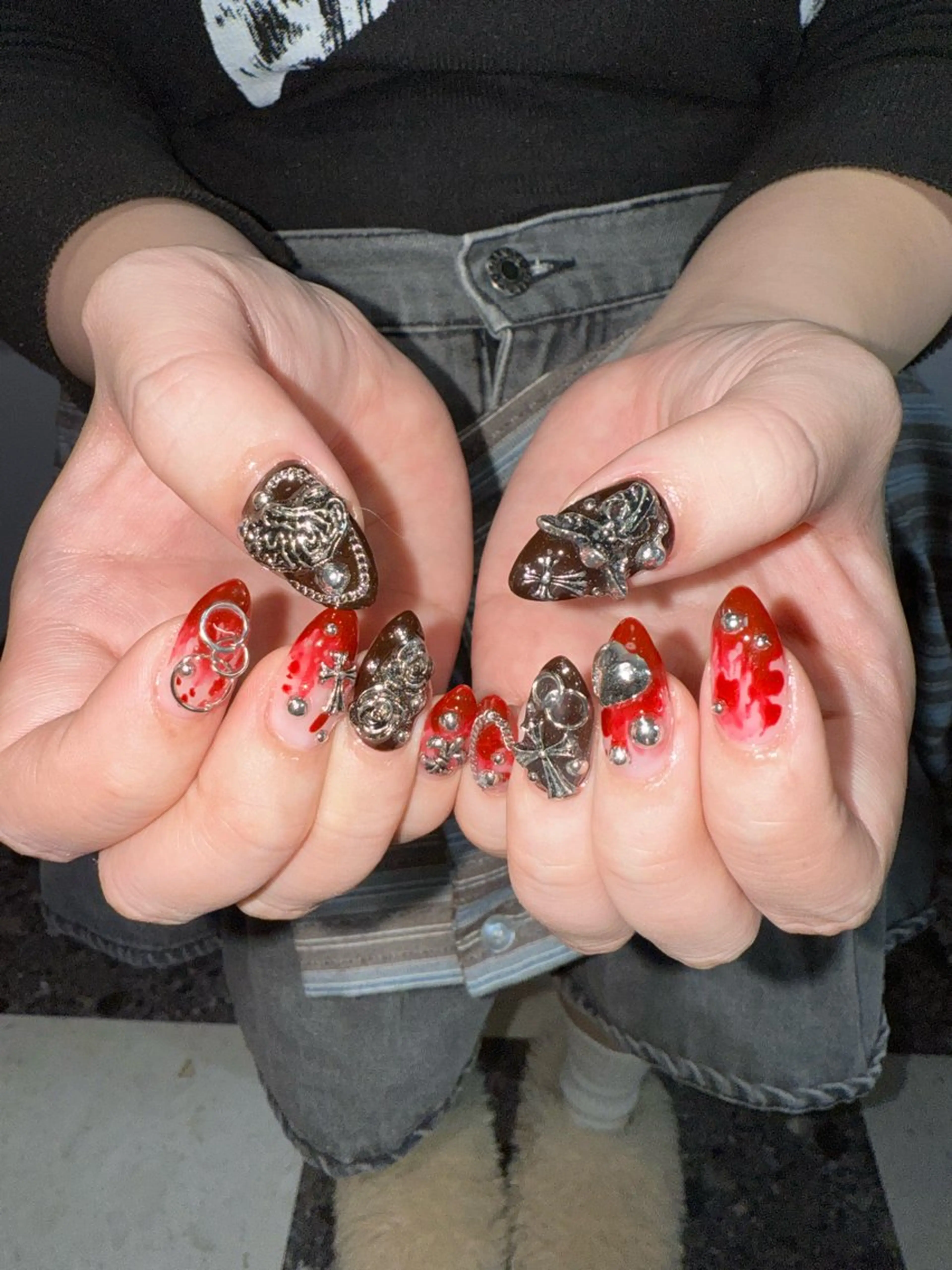 ネイル ハロウィン 赤色 シンプルネイル ハンドネイル posa nail モエミのネイルデザイン