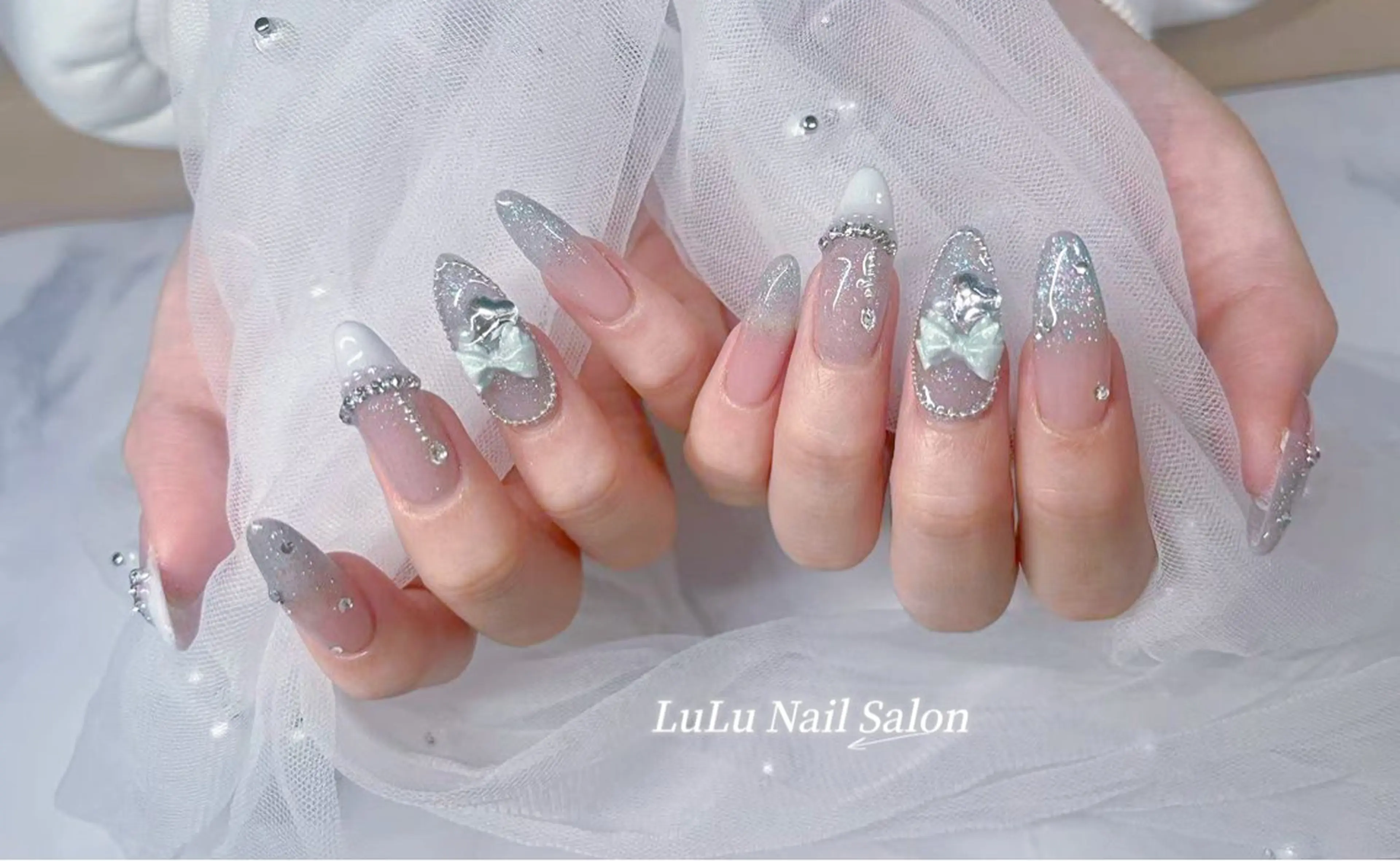 ネイル ハンドネイル LULU Nail  Salon 新宿所属・LU LU NailSalonのネイルデザイン