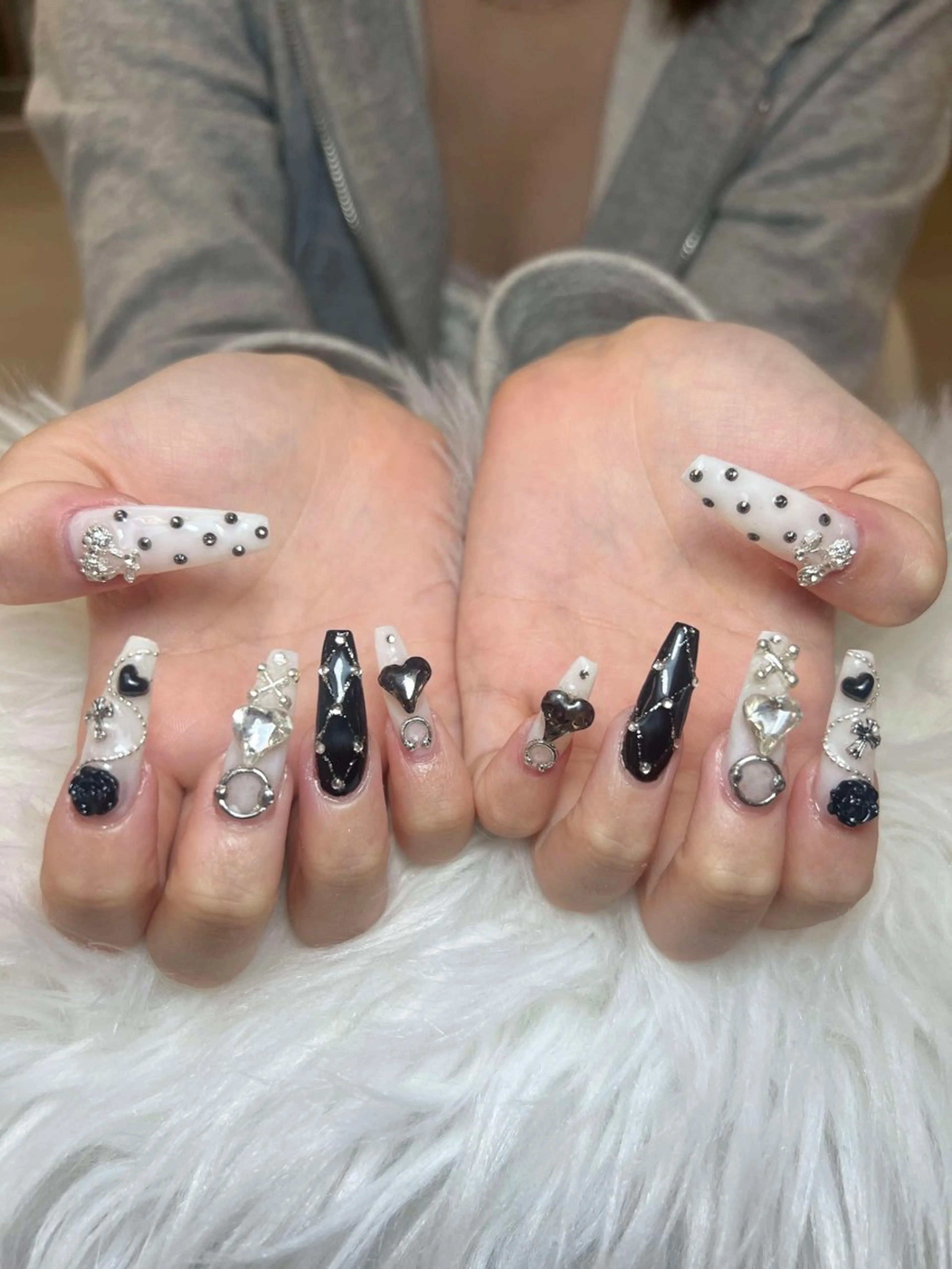 ネイル ハンドネイル ハンドケア Anh Nail 歌舞伎町のネイルデザイン