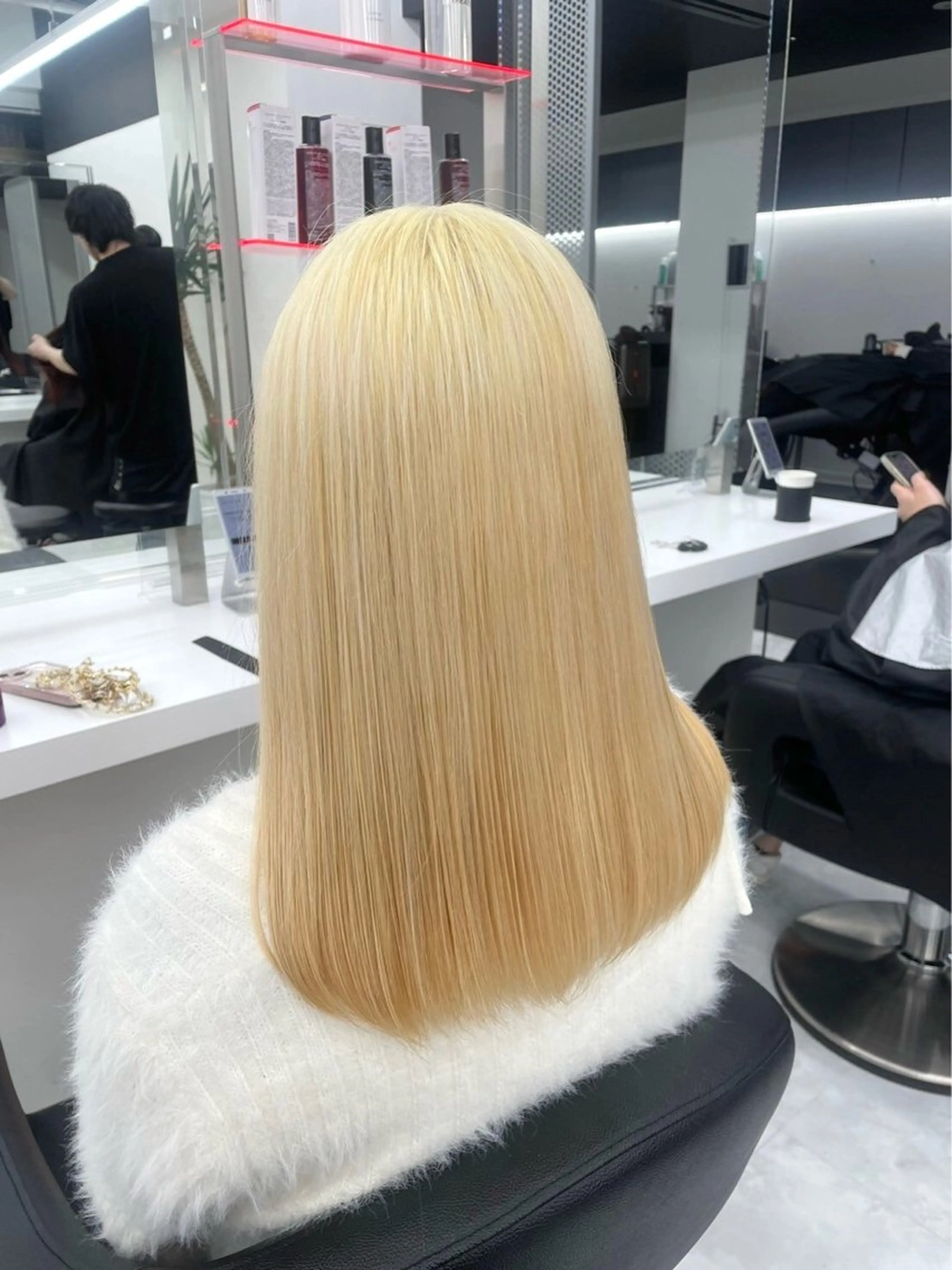 セミロング カラー ヘアカラー ヘッドスパ ヘアセット 🫧韓国風透明感 ヘア🫧towaのヘアスタイル