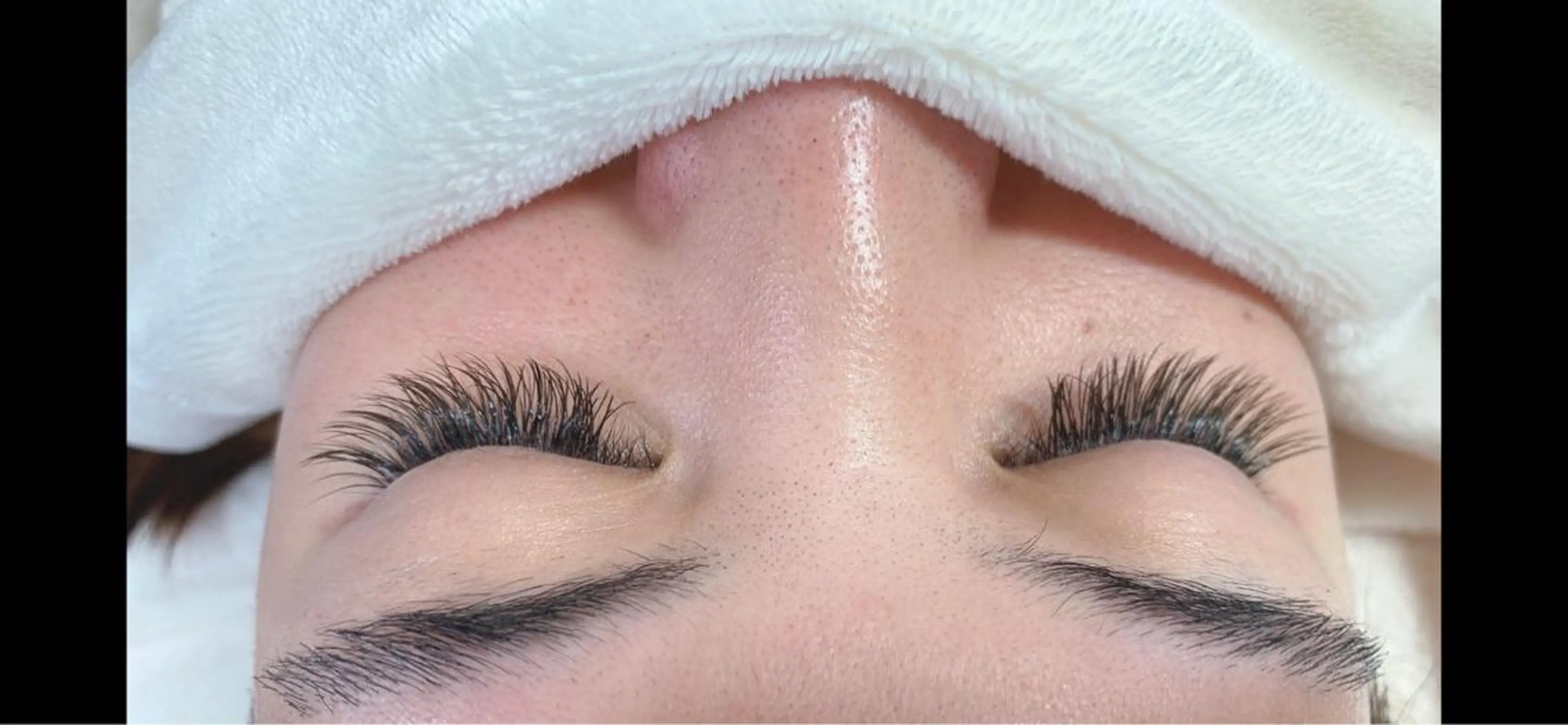 マツエク・マツパ カラーマツエク フラットラッシュ eyelash la.lanのマツエク・マツパデザイン