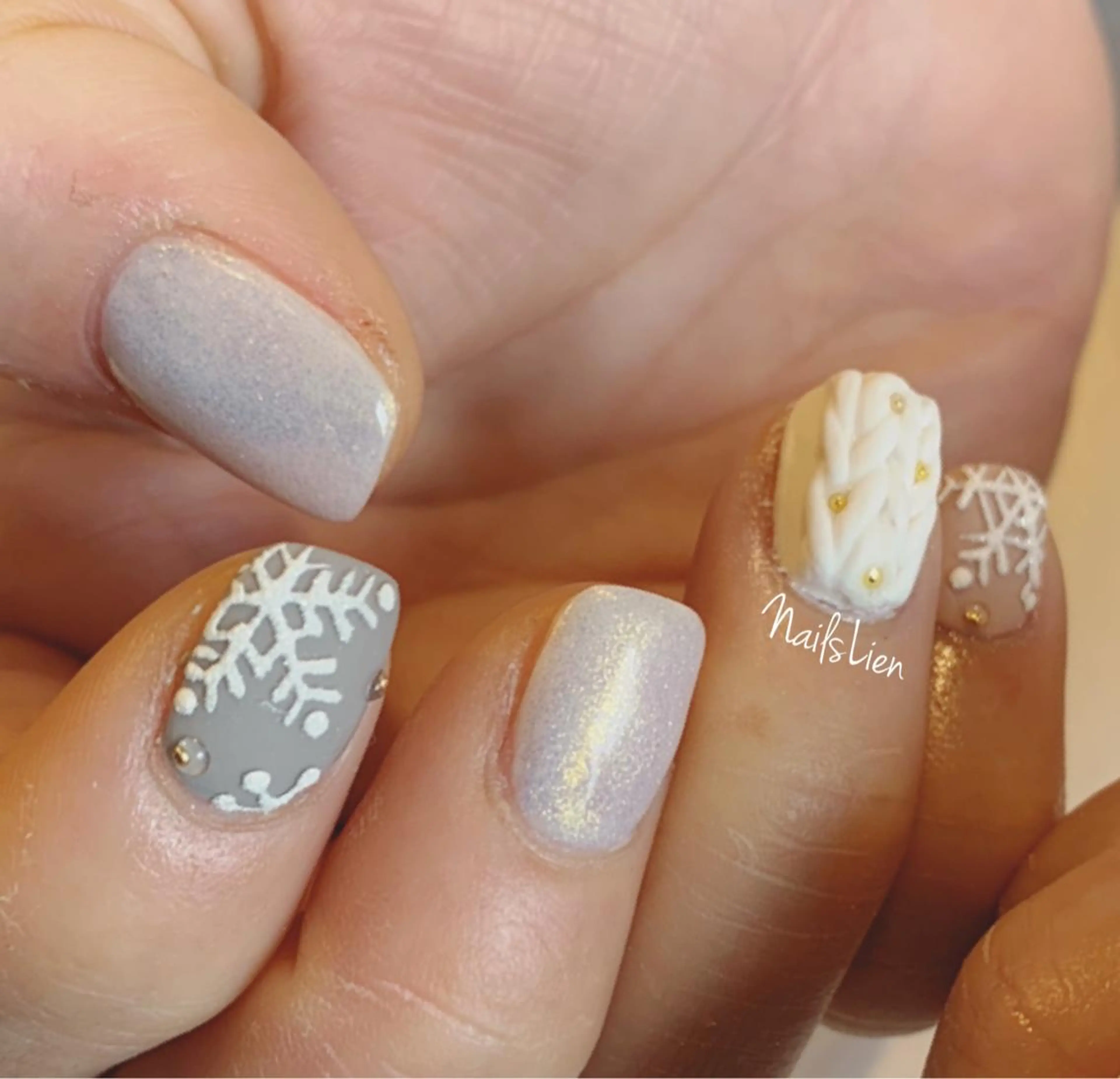 ネイル マットネイル 冬ネイル studio e n / RiNのネイルデザイン