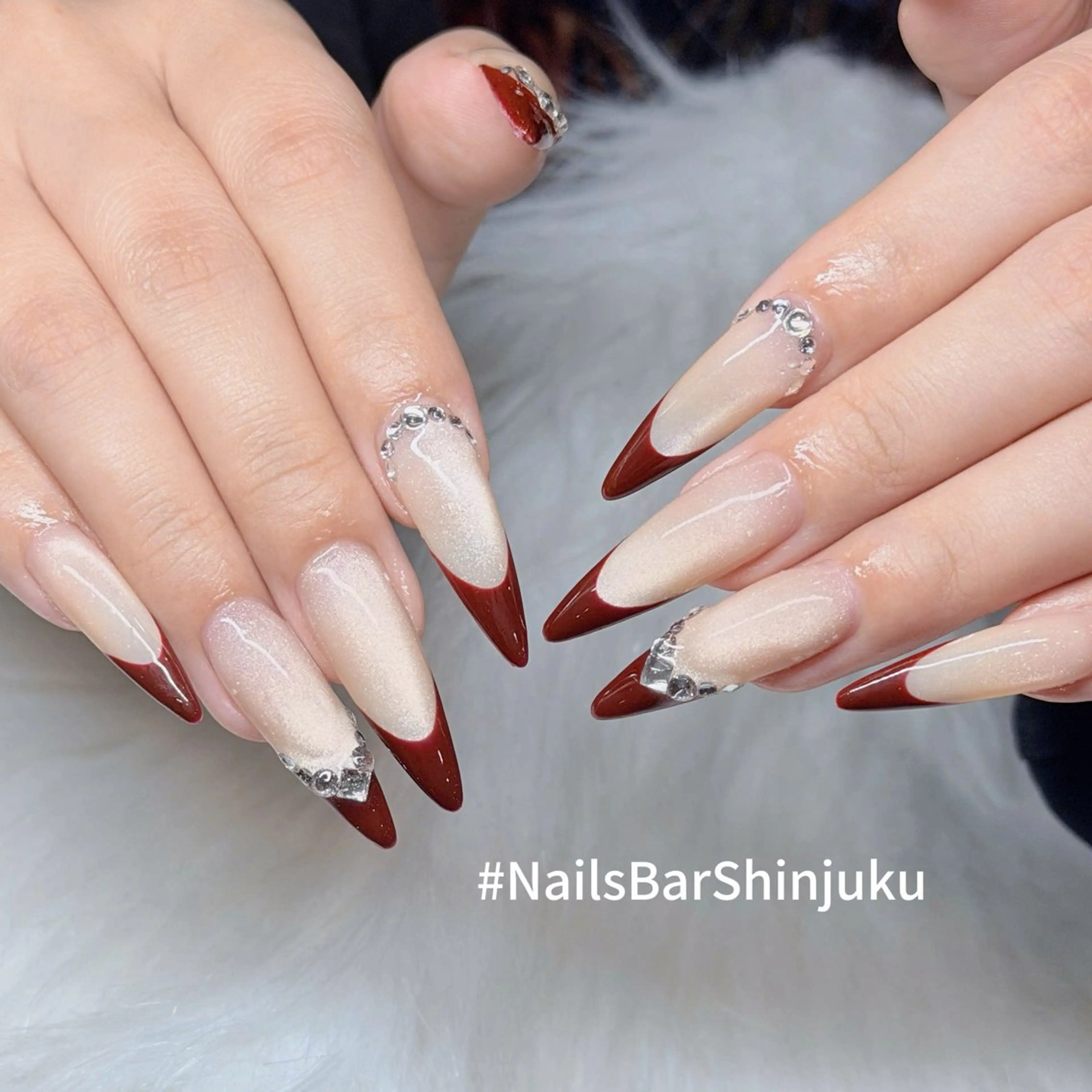 ネイル 長さ出し フレンチネイル ジェルネイル 韓国ネイル ロングネイル NAILS BAR SHINJUKUのネイルデザイン
