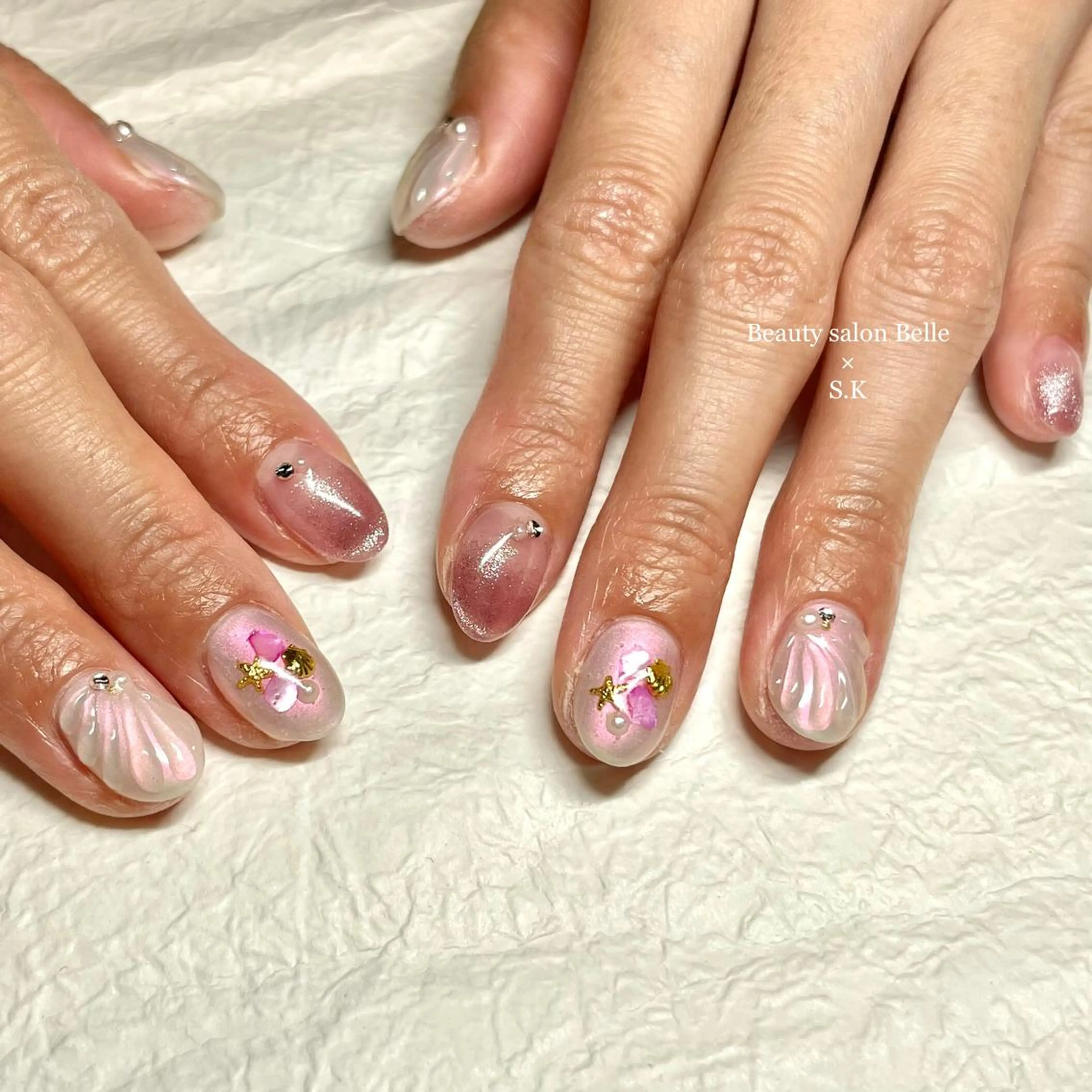 ハンド・定額デザイン〈オフなし〉の写真