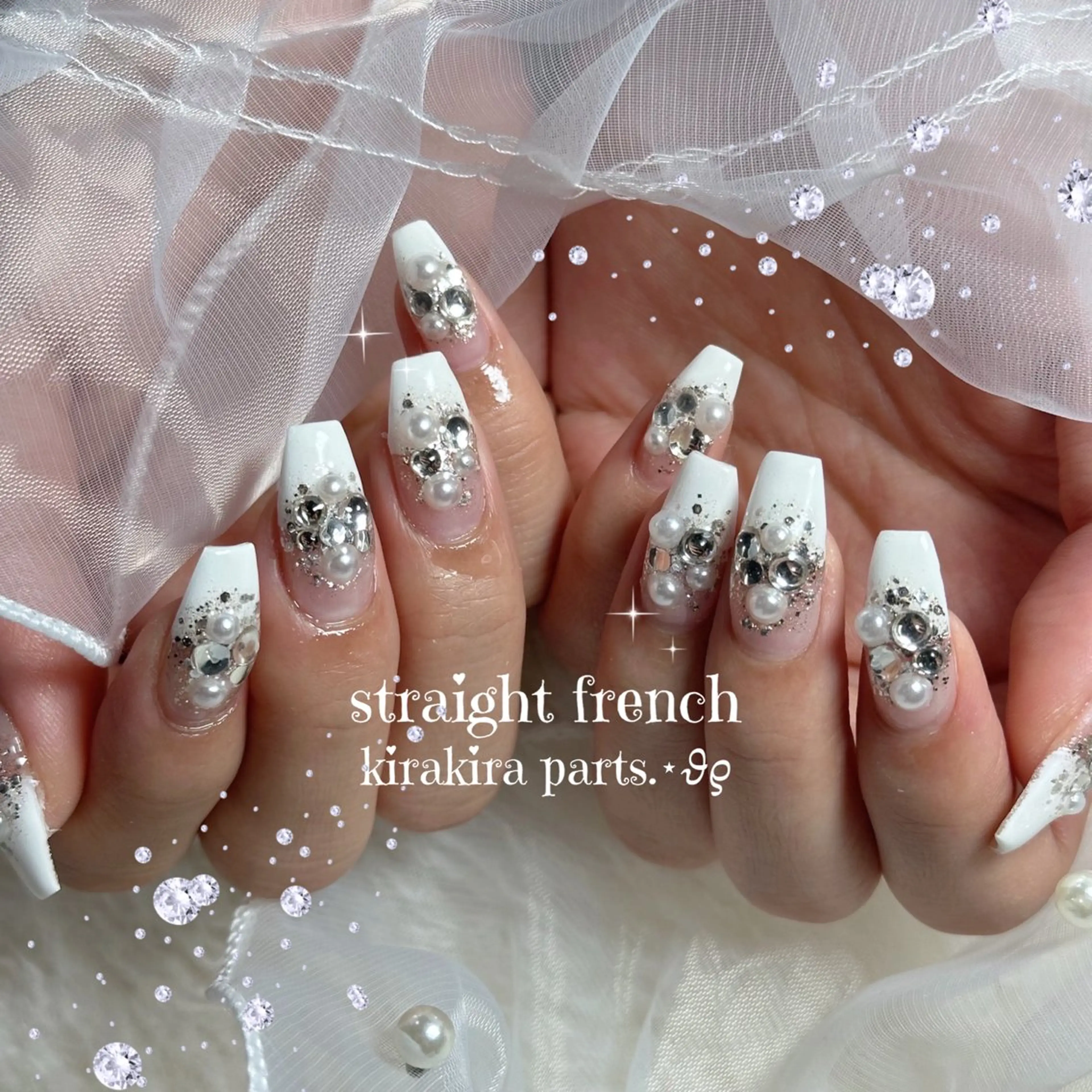 ネイル EmaNail豊中 🎀SANAのネイルデザイン