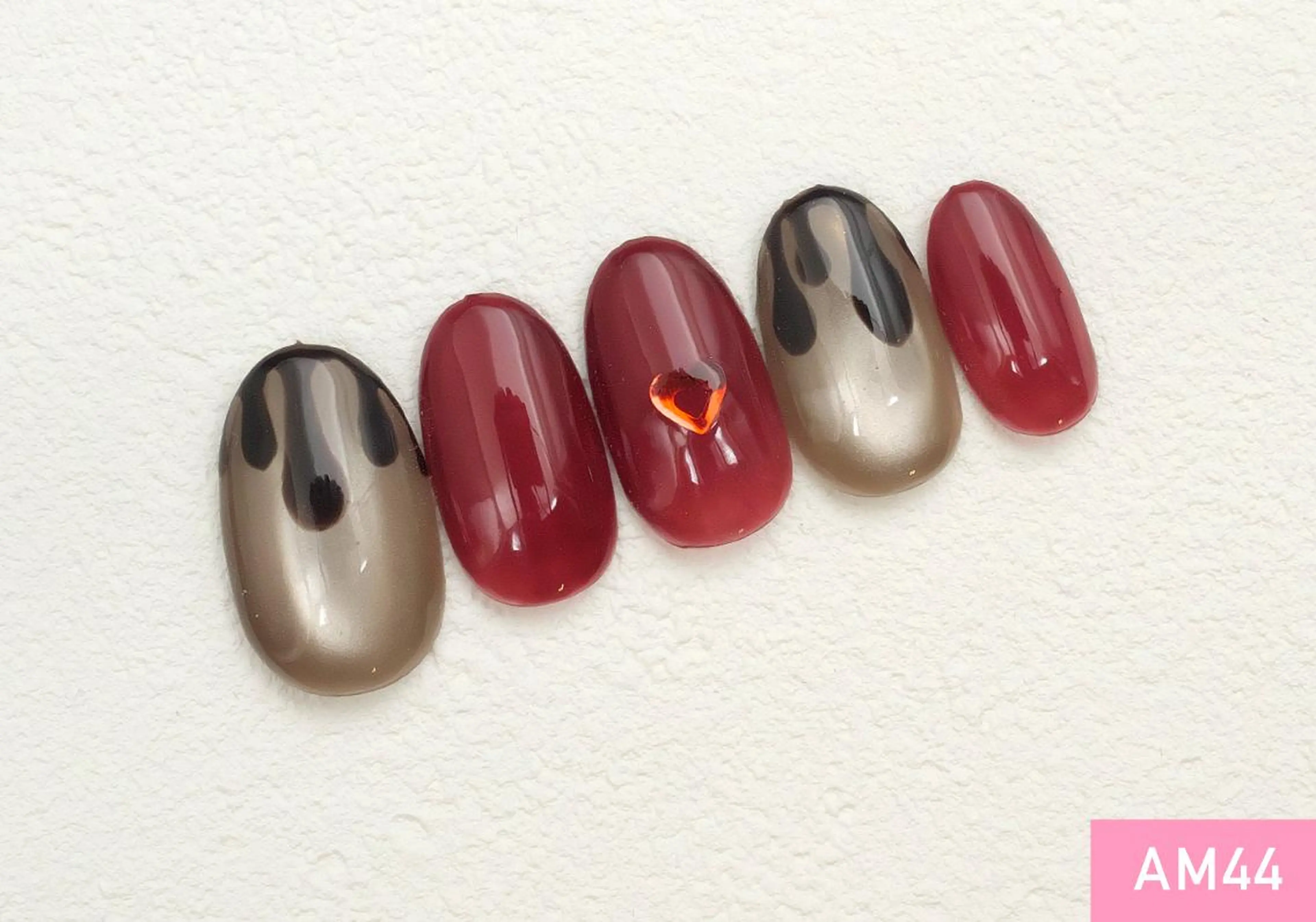 ネイル ゴールド 新橋🫧 Nailのネイルデザイン