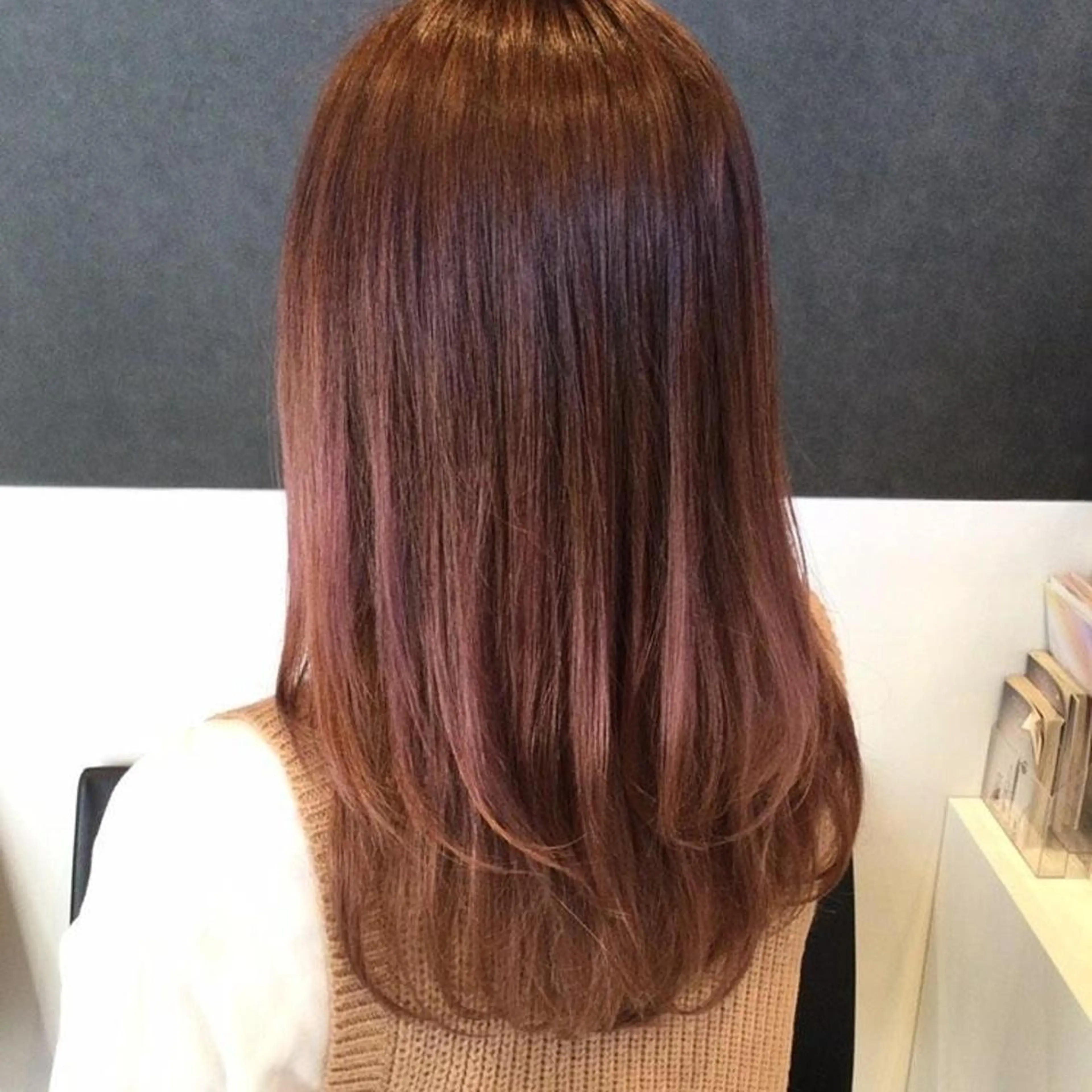 カラー グラデーションカラー ピンクカラー ヘアカラー ブリーチ/ヘアケア/ 艶髪/イギチハルのヘアスタイル