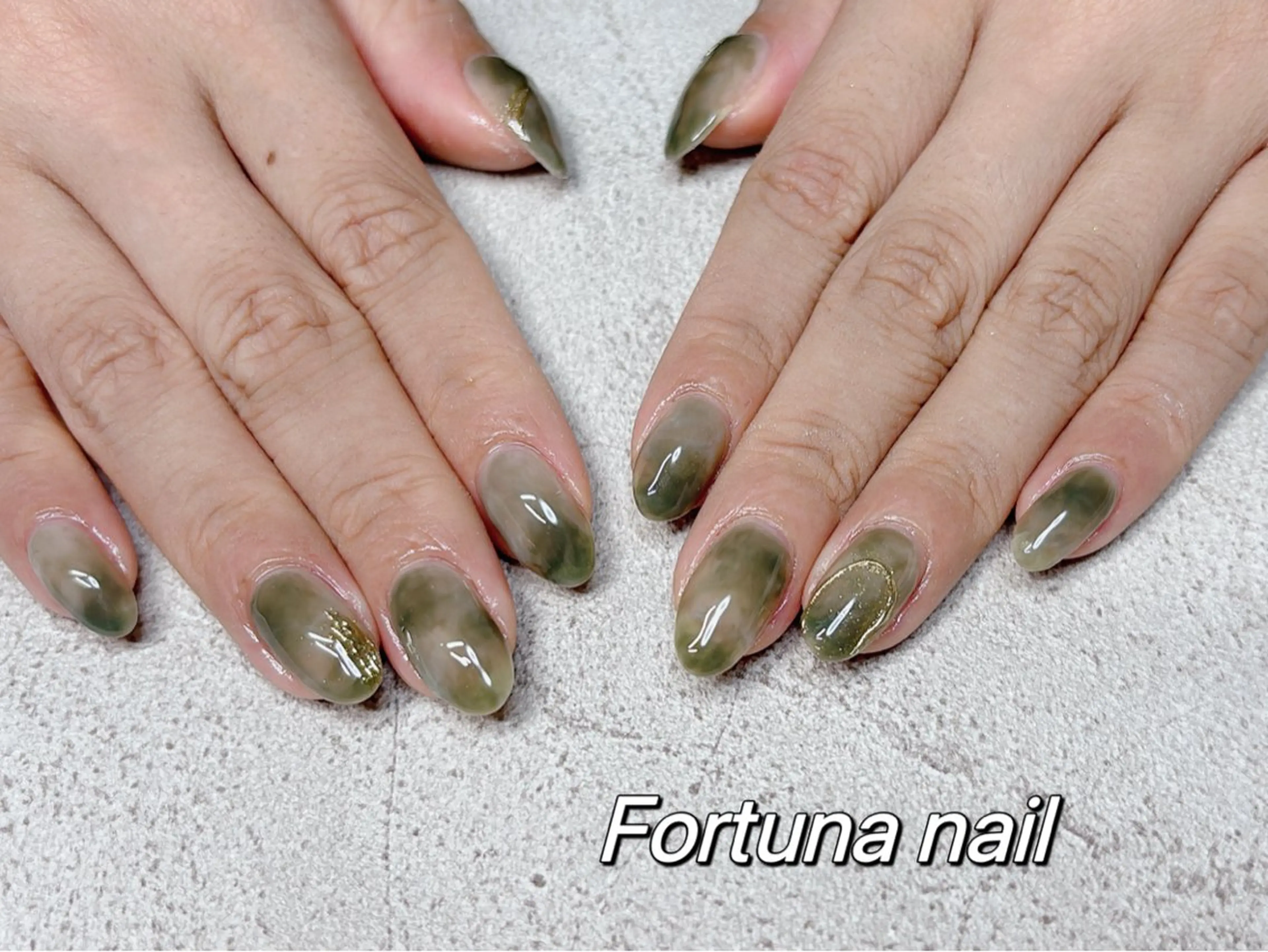 ネイル ハンドネイル ハンドケア Nail •Head スパFortunaのネイルデザイン