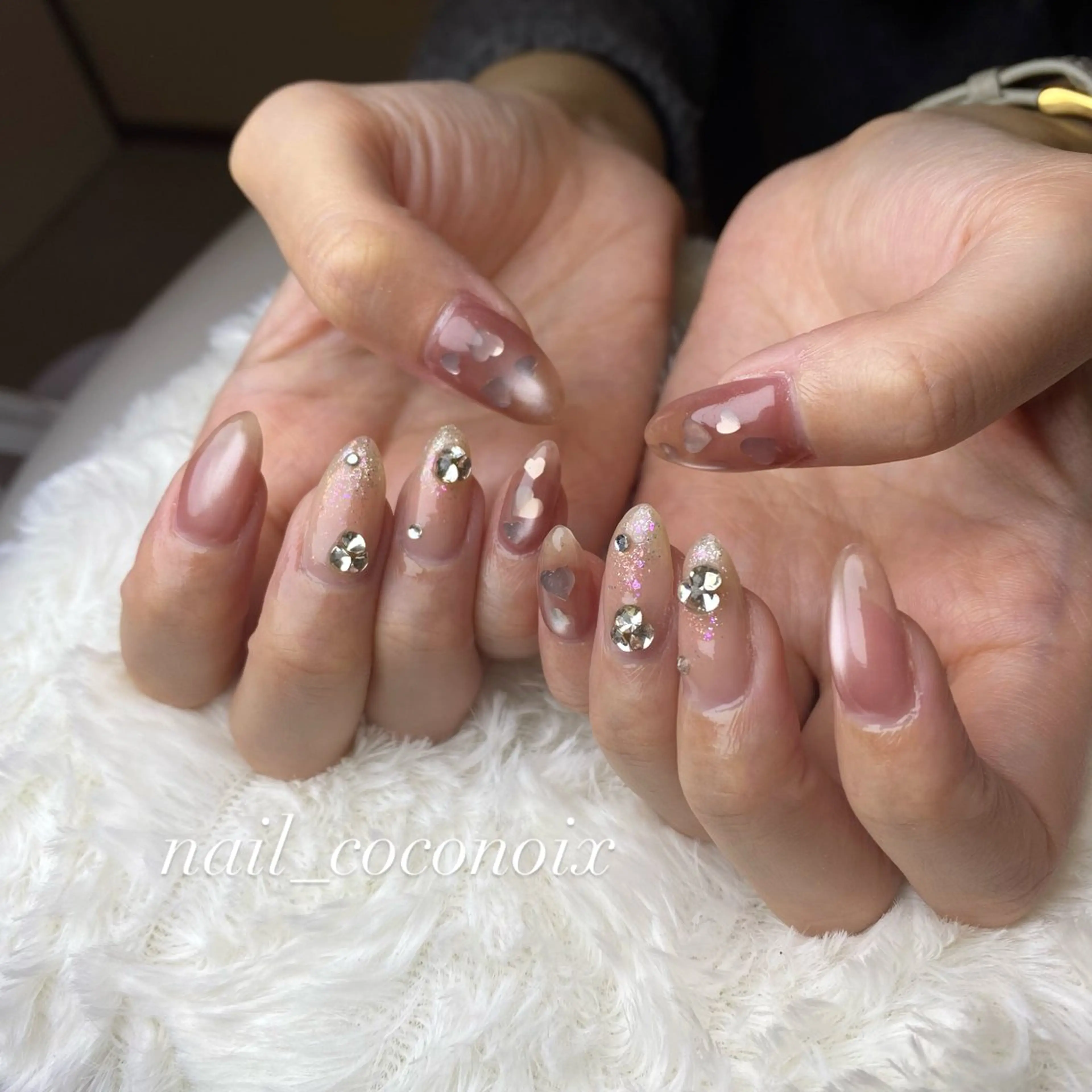 セミロング ハンドネイル coconoix所属・suzuki mizukiのネイルデザイン