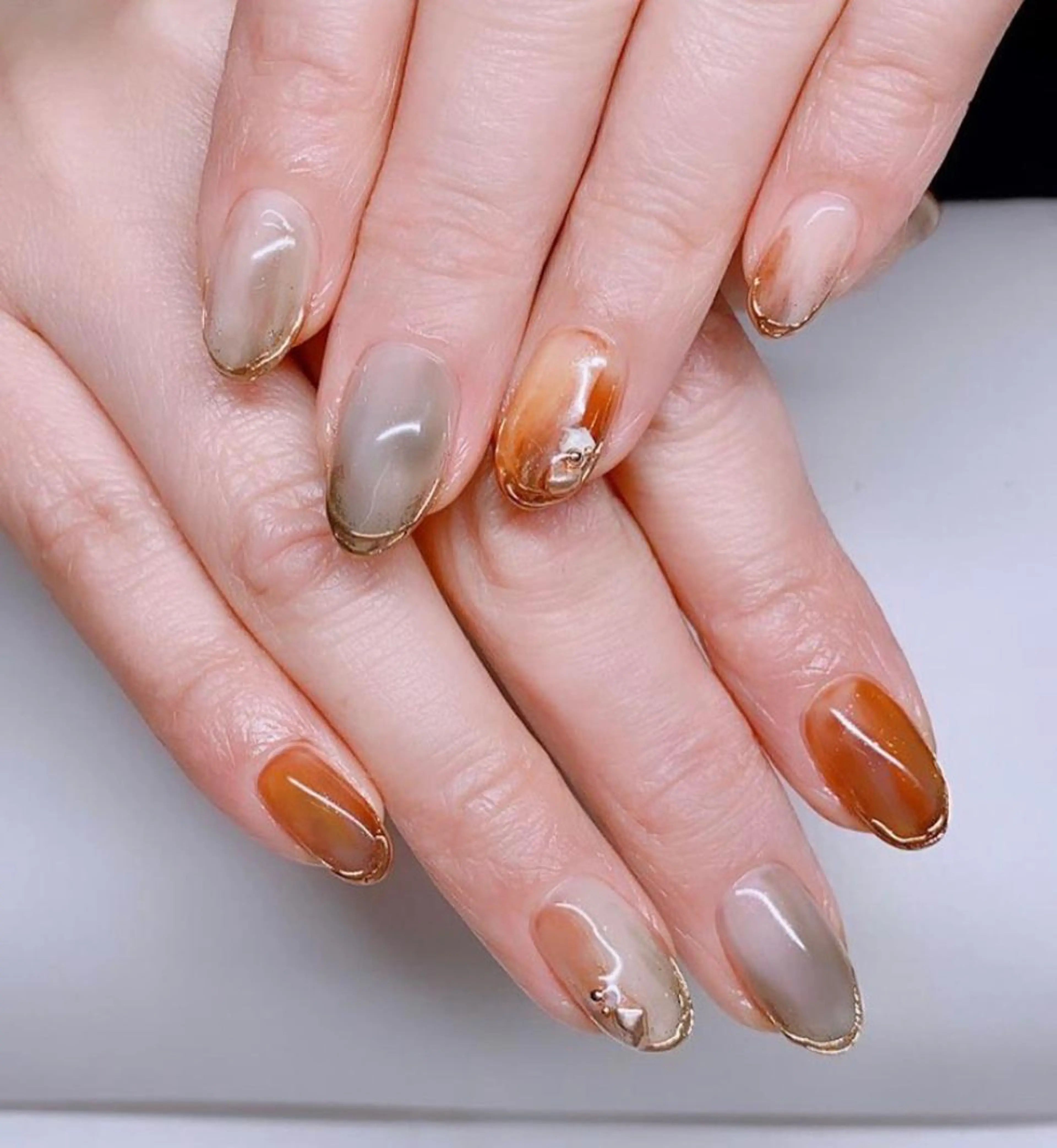 ネイル ハンドネイル JINI NAIL所属・ジニ ネイルのネイルデザイン