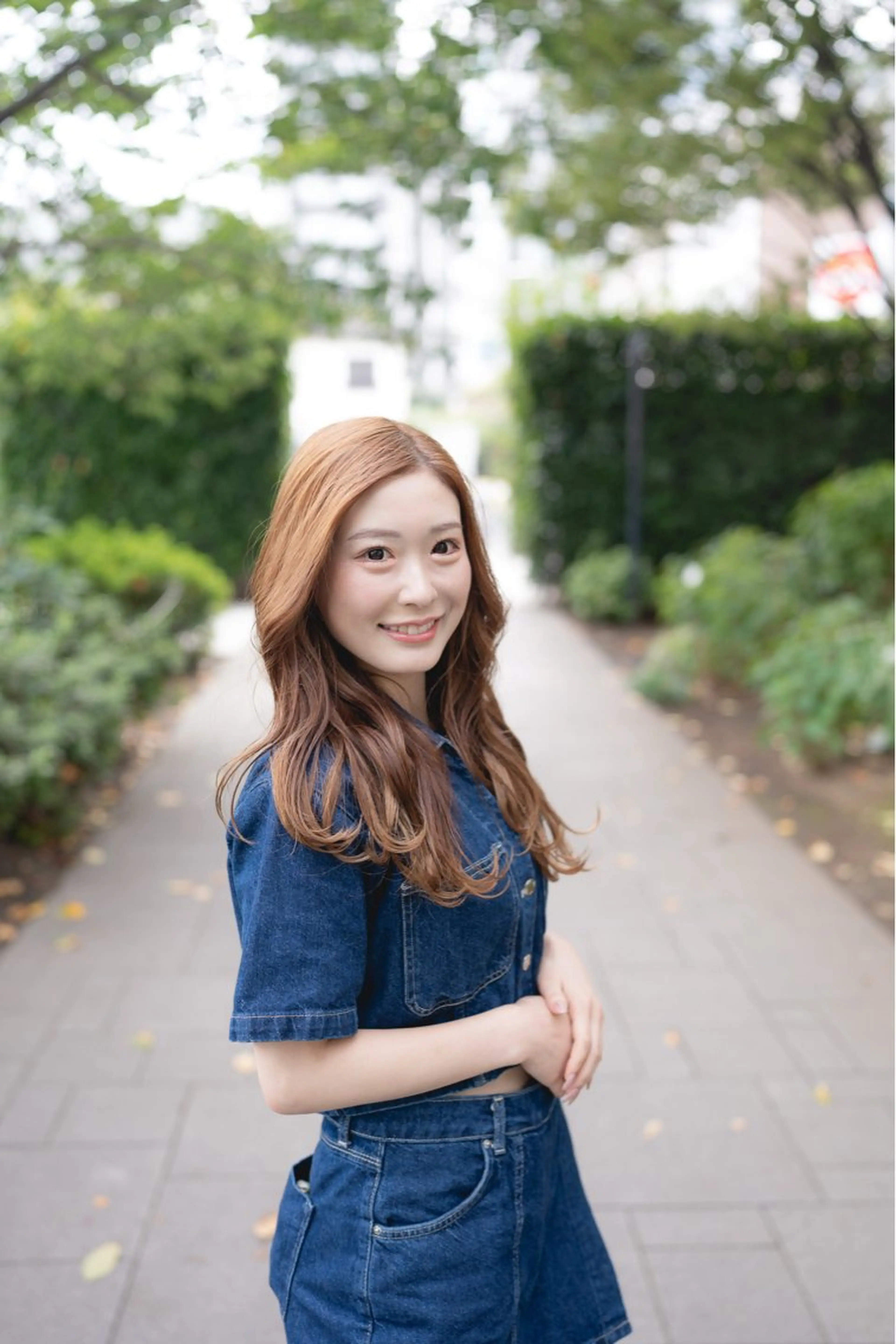 ロング 切りっぱなしボブ ロングレイヤー ボブ 顔まわりレイヤー 顔周りカット ヘアカラー トリートメント 🌟髪質改善ケアカラ ー美髪縮毛矯正y🌟のヘアスタイル