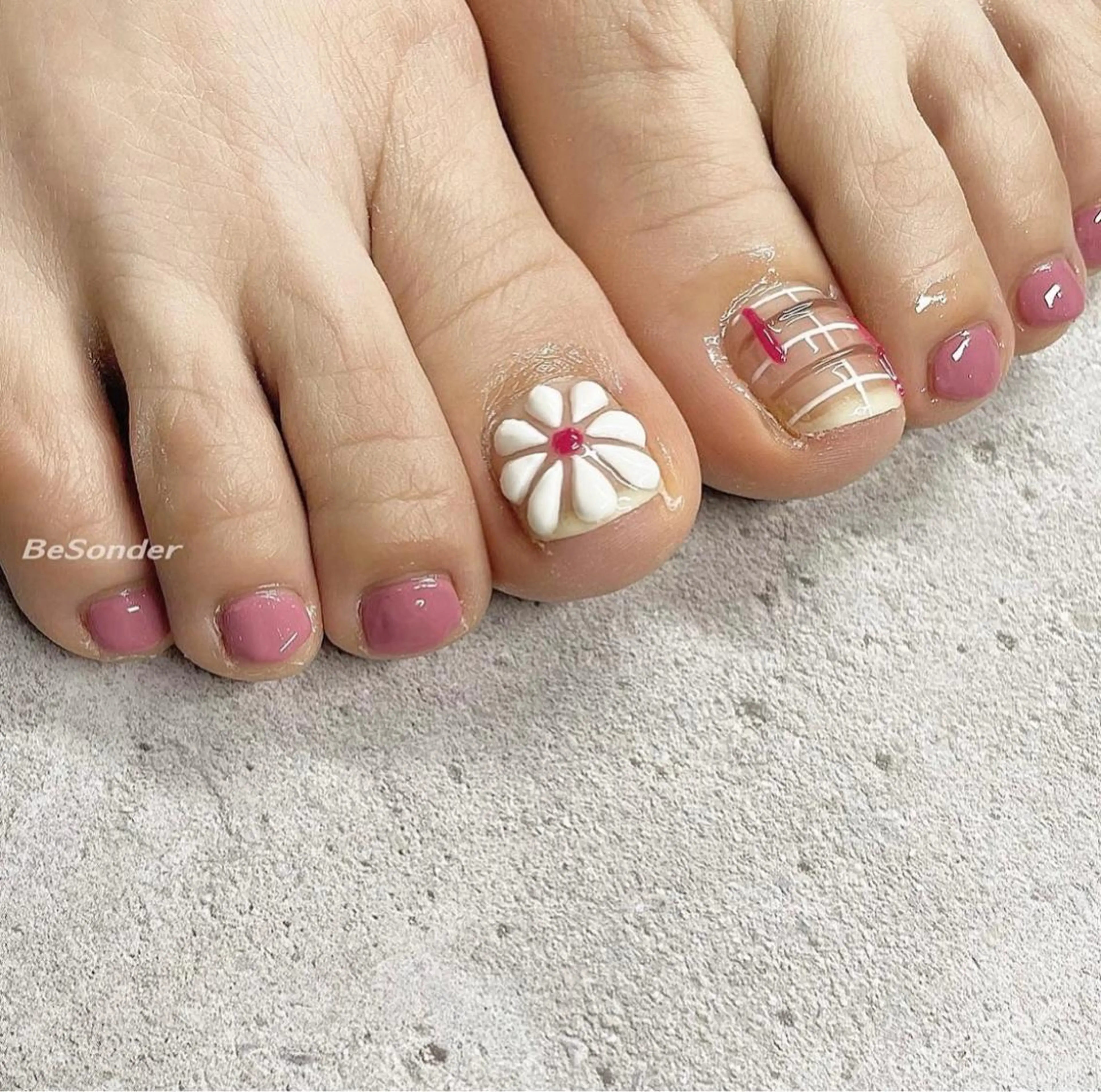 ネイル フラワーネイル フットネイル ハンドネイル 𝐅𝐢𝐢【本町/ ネイル】Miho💜のネイルデザイン