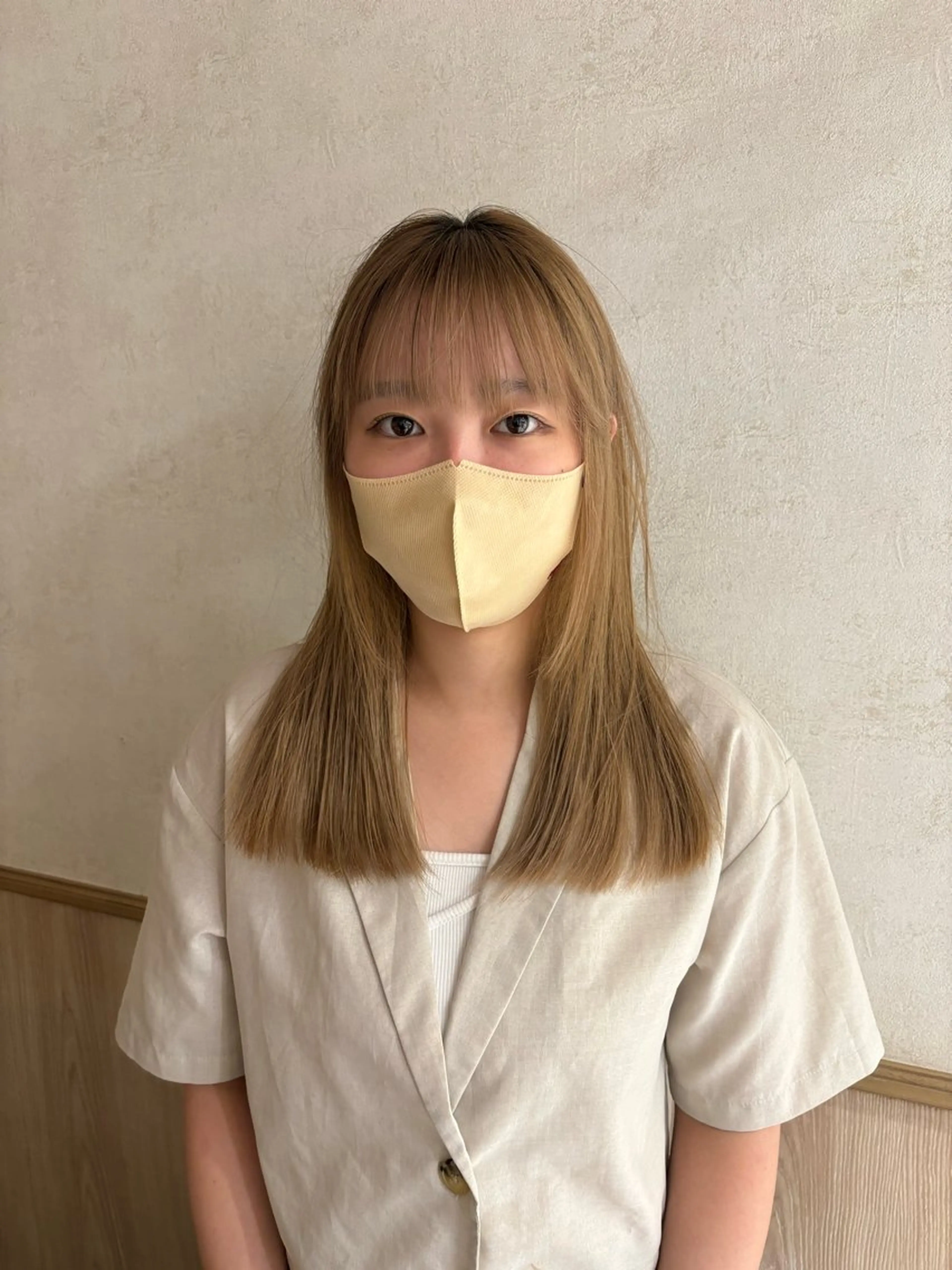 セミロング レイヤー/ベージュ/ Yurika🐝🌹のヘアスタイル