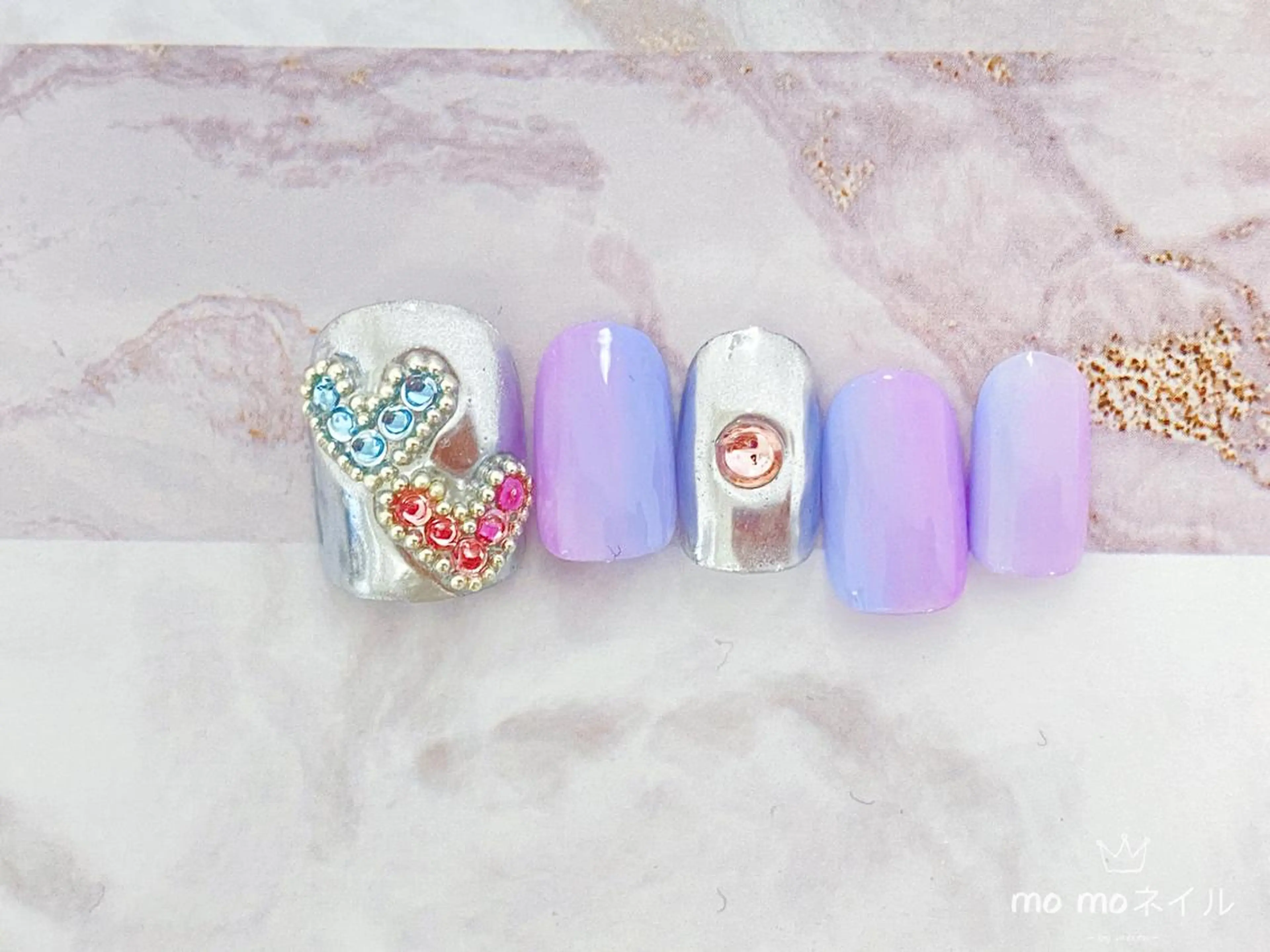 ネイル MOMO nailのネイルデザイン