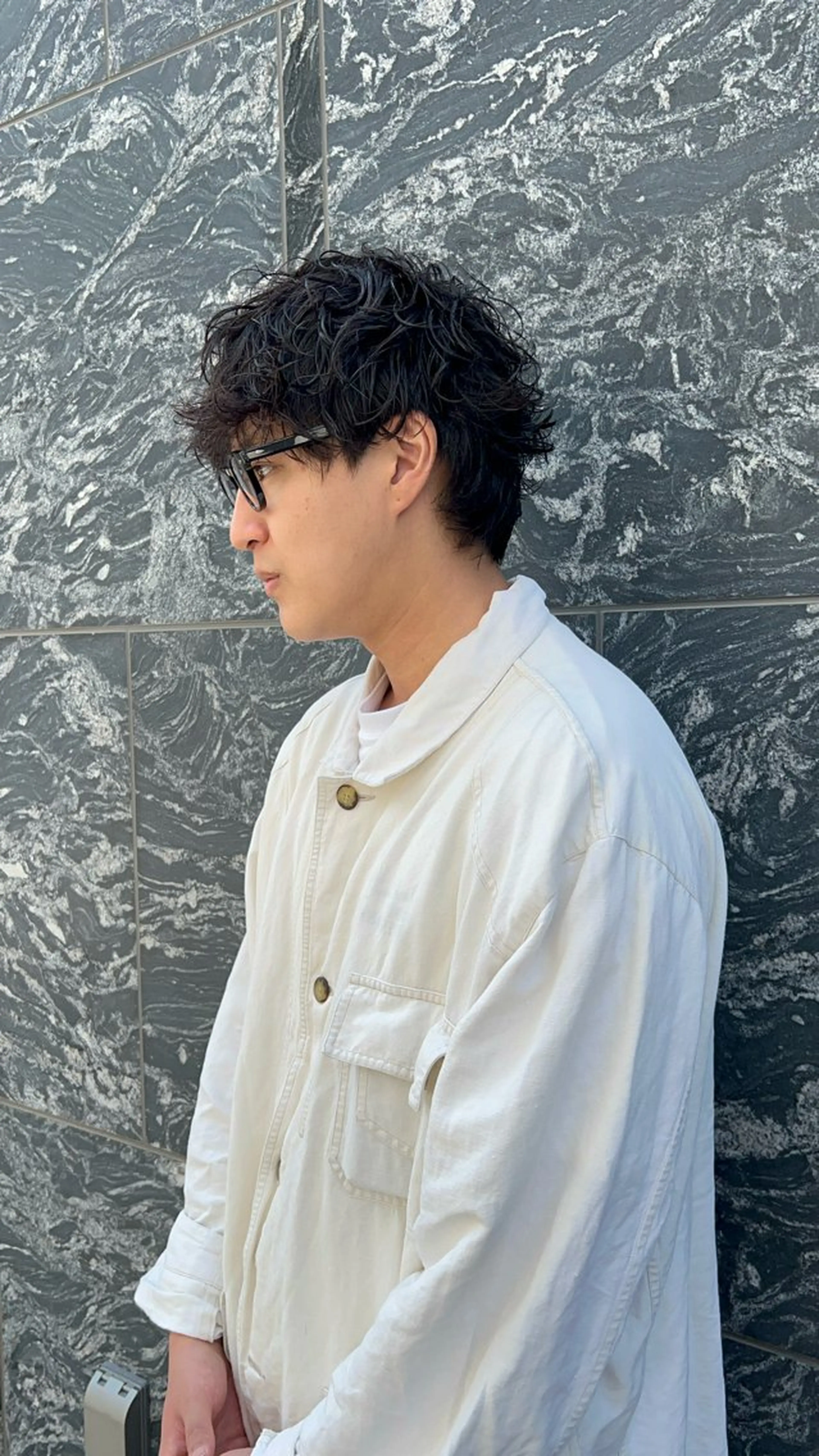 ショート パーマ メンズ メンズパーマ メンズウルフカット ウルフカット カット パーマ トリートメント 樋野 亮のヘアスタイル