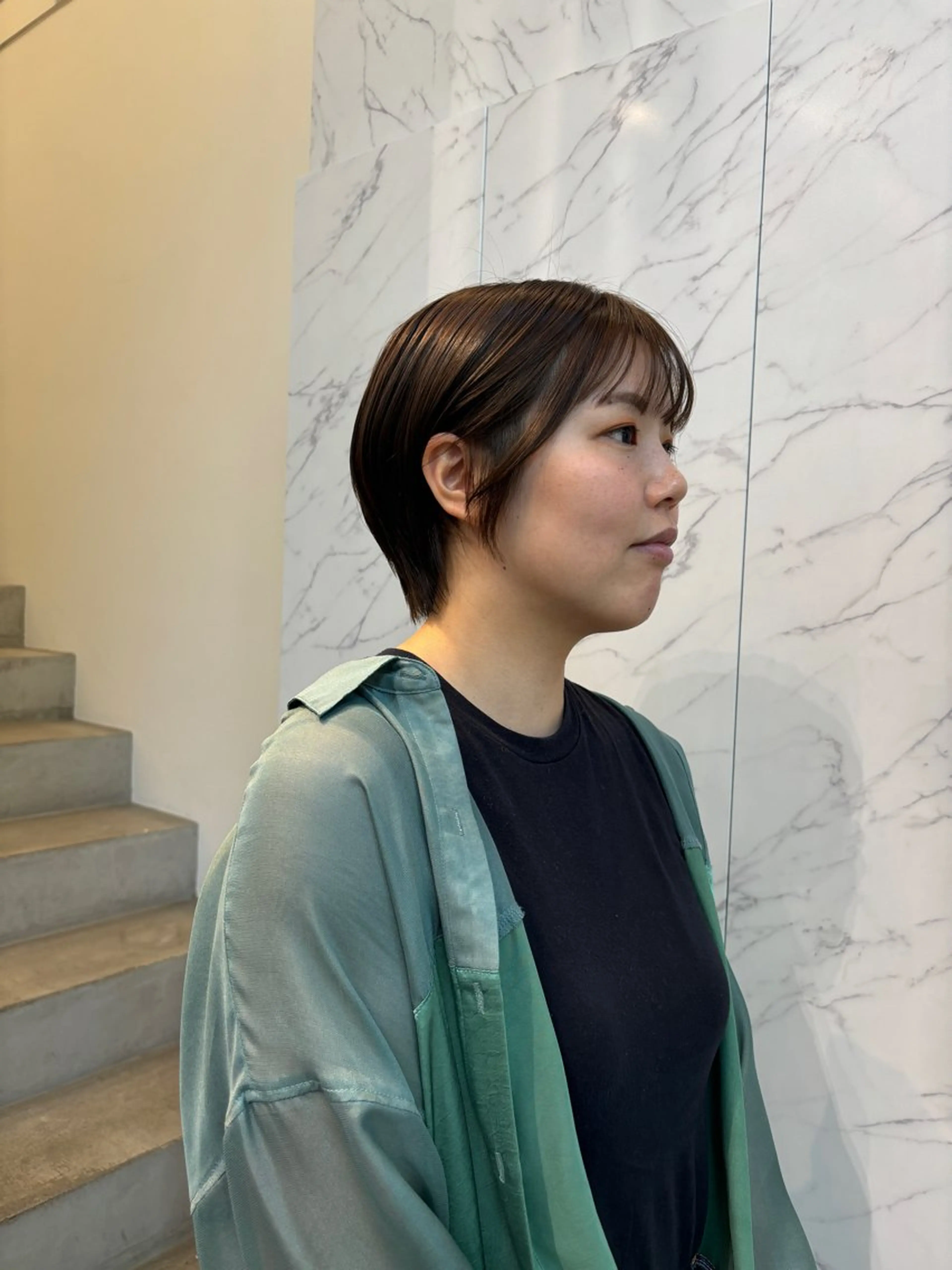 ショート miu /透明感カラーのヘアスタイル