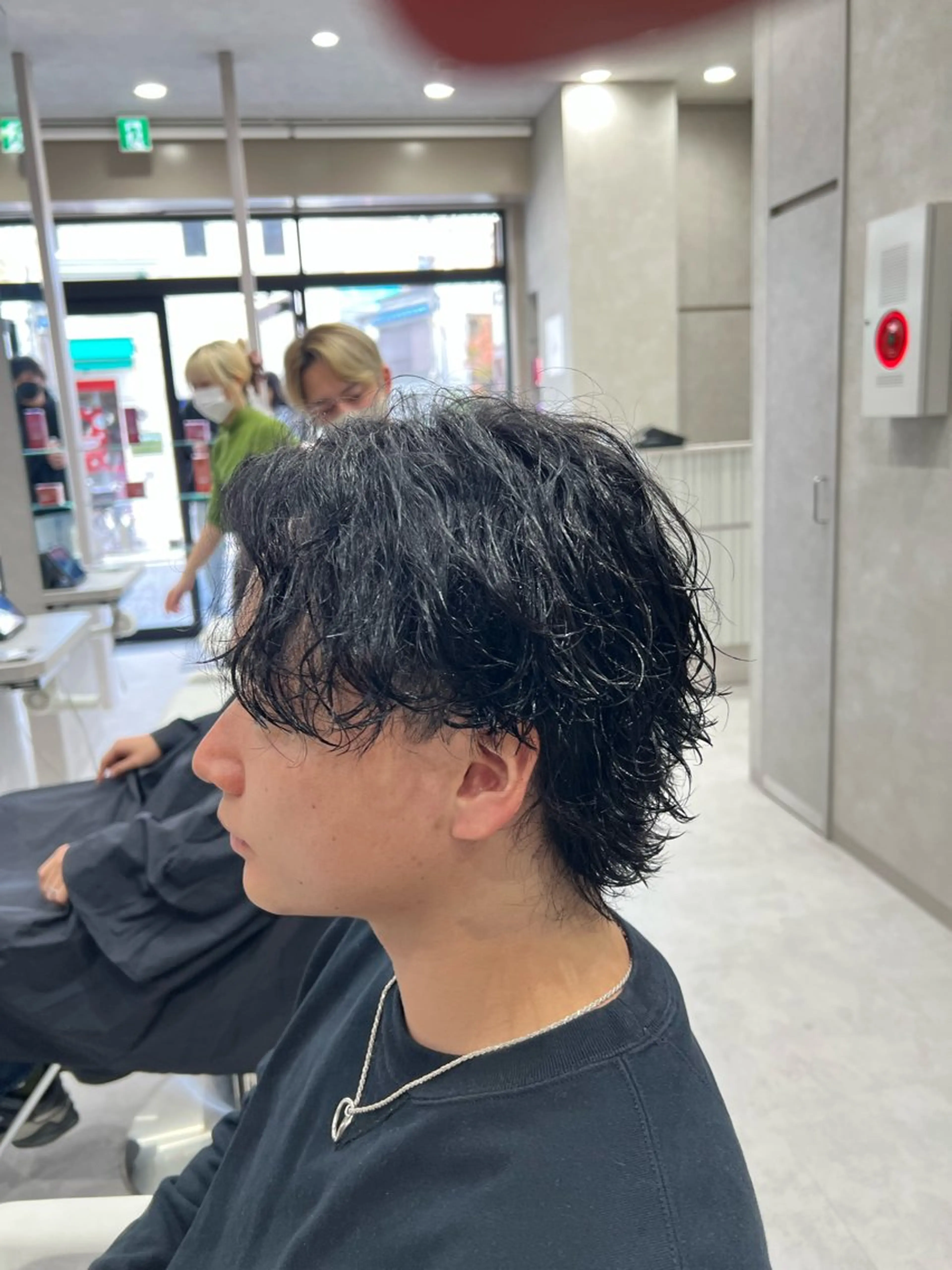 パーマ メンズ カット パーマ SENA 再現性 パーマと縮毛矯正のヘアスタイル