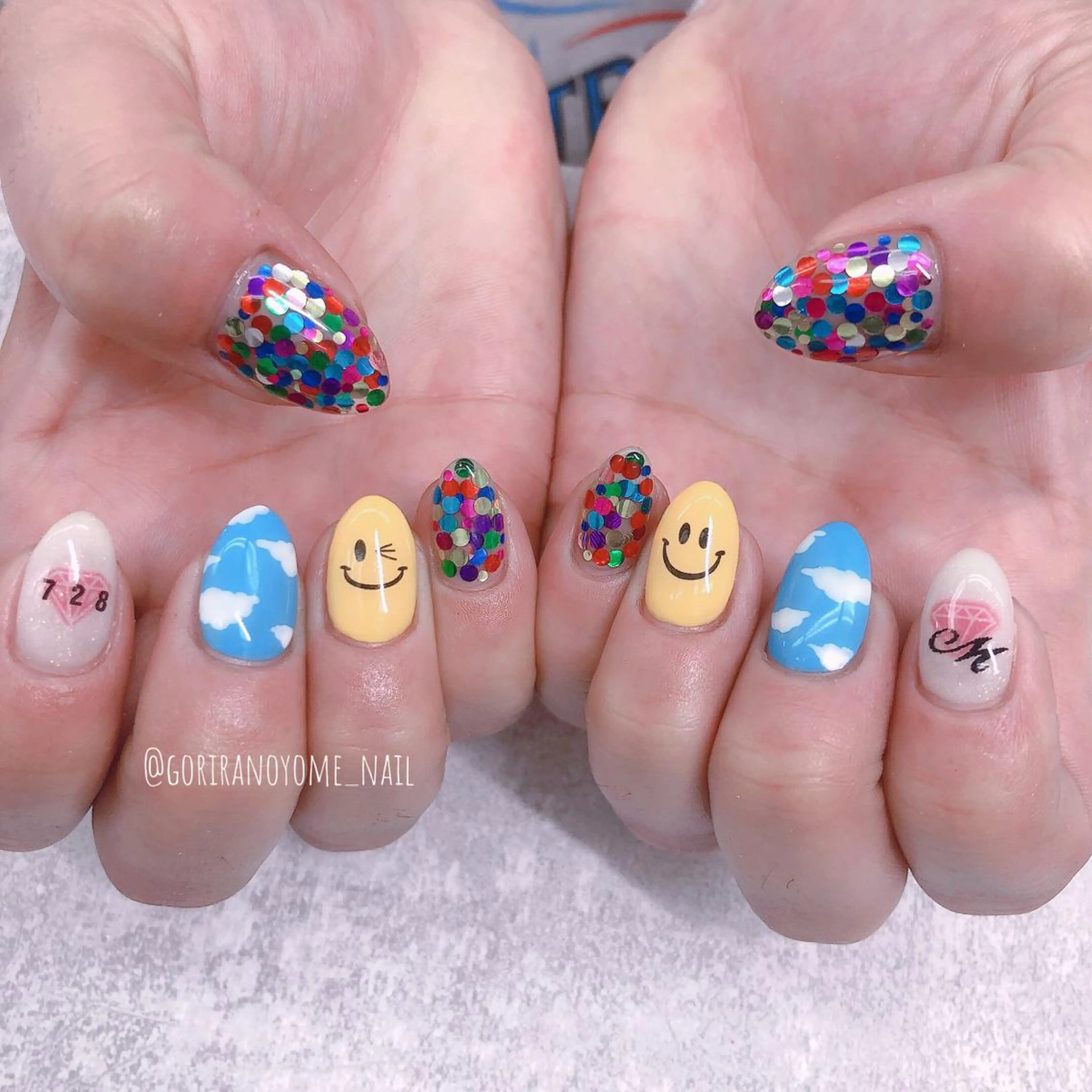 ネイル ハンドネイル フットネイル ナナイチゼロ I.Naoのネイルデザイン