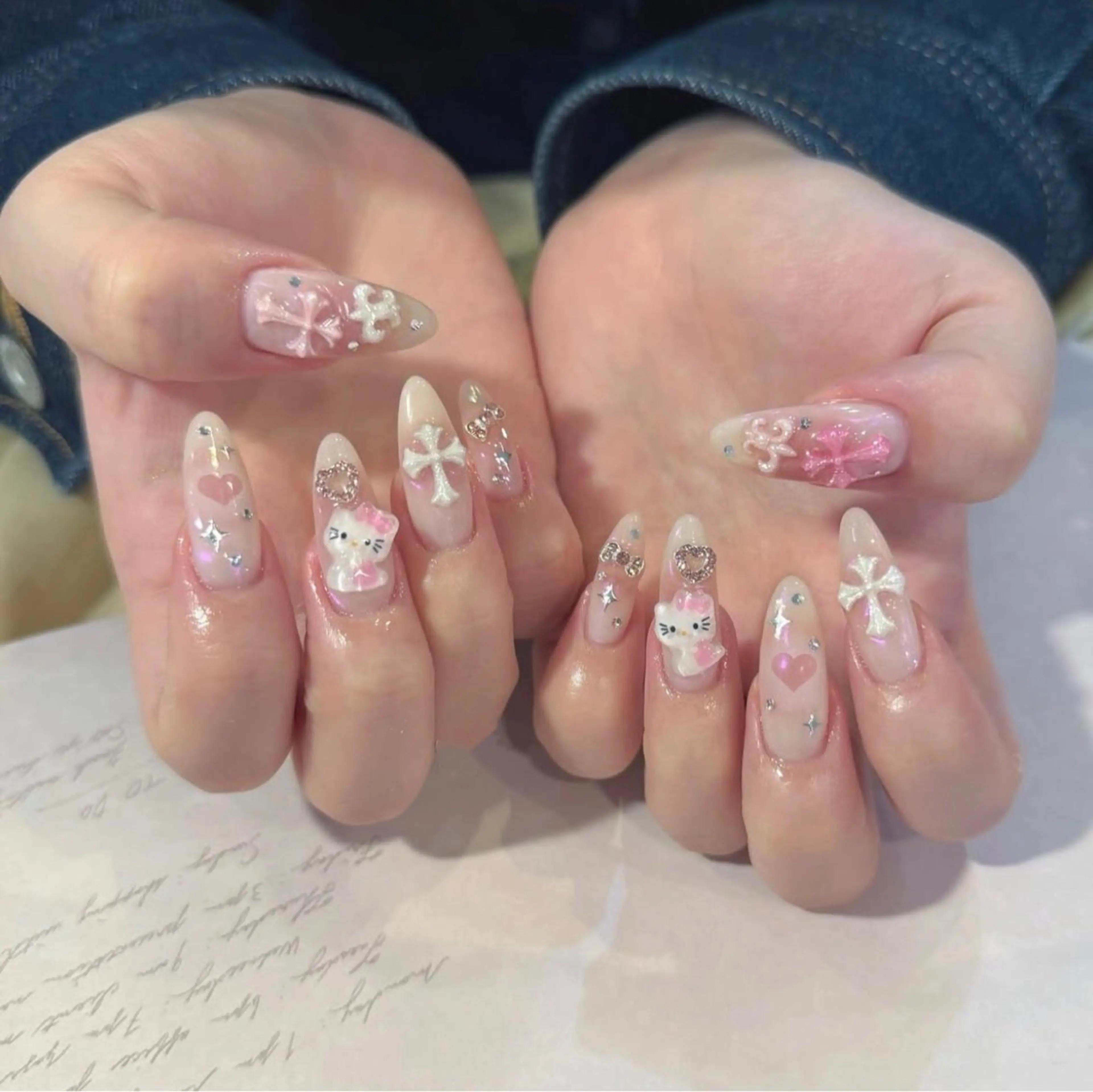 ネイル ハンドネイル BERA NAILSのネイルデザイン