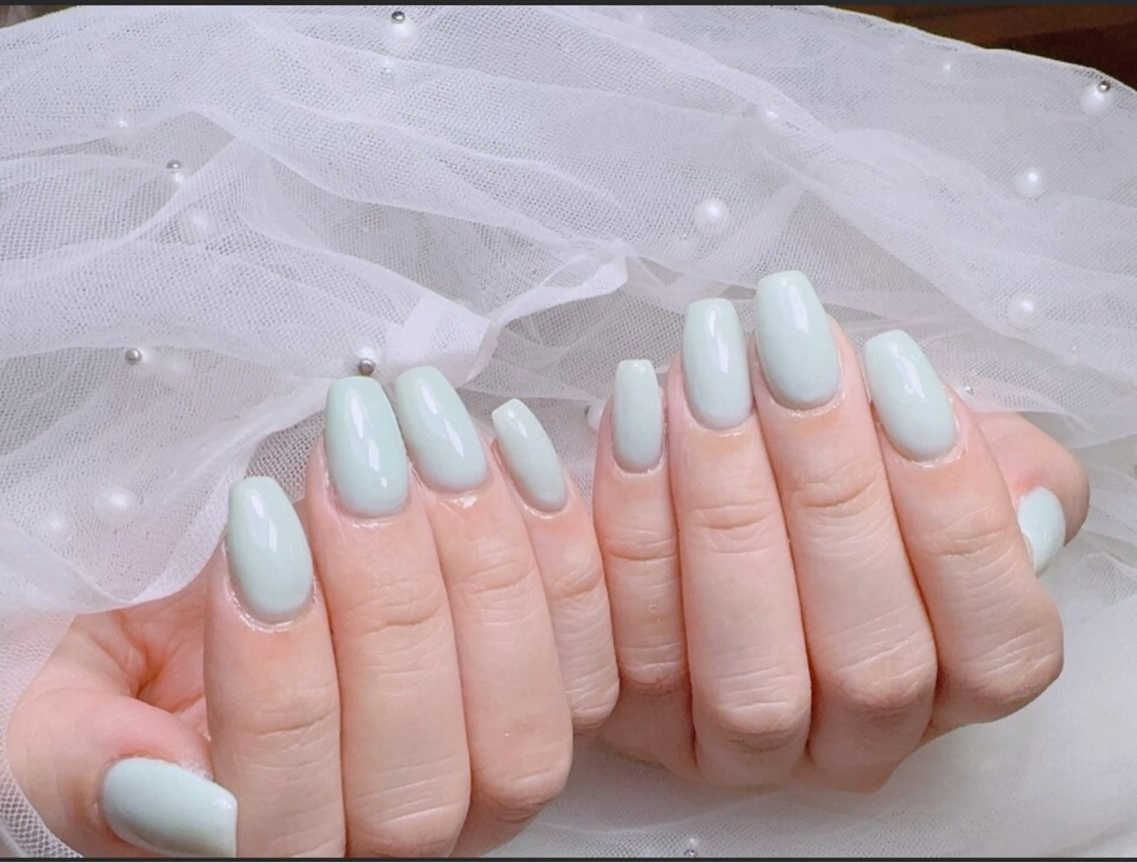 ネイル ハンドネイル チョウ Rachaelのネイルデザイン