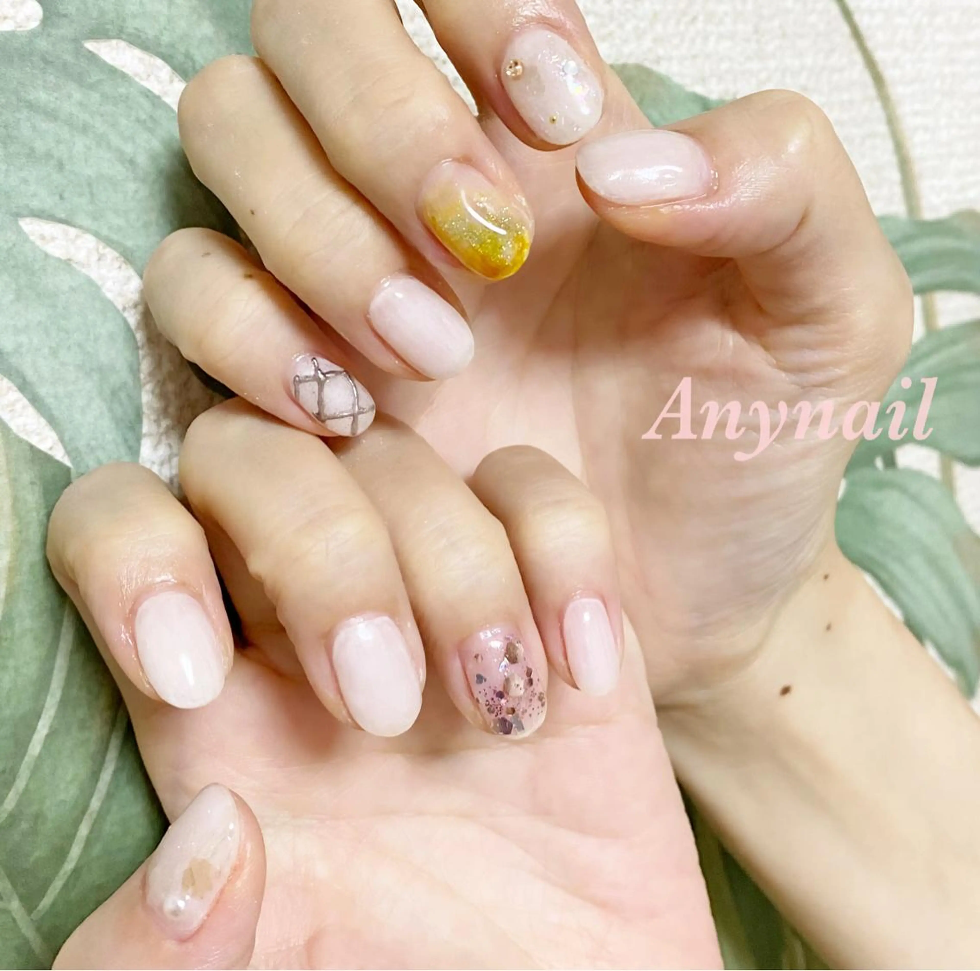 ネイル アートネイル ブルー ホログラムネイル ミラーネイル ニュアンスネイル ハンドネイル 岩澤 恵子のネイルデザイン