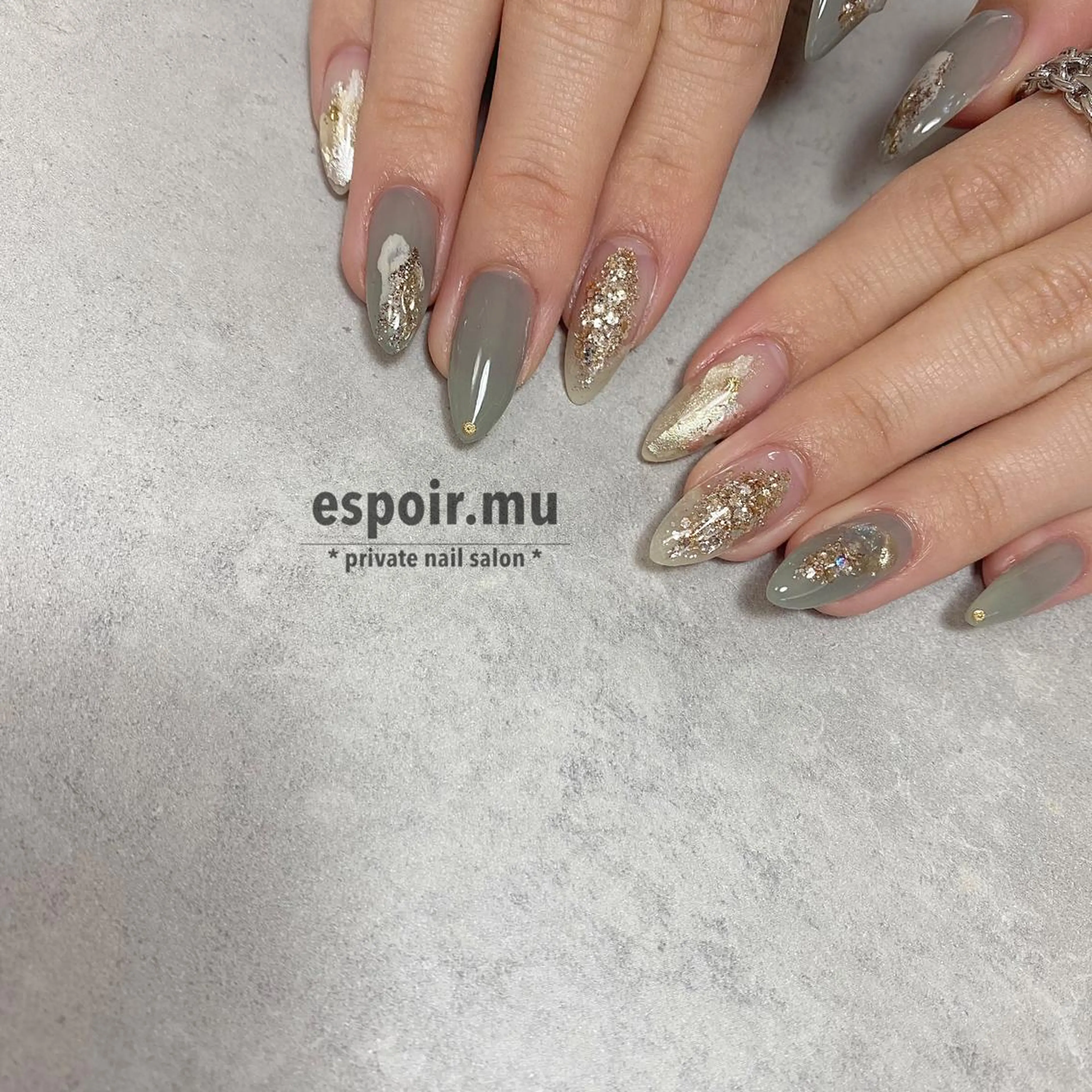 ロング ネイル espoir. muのネイルデザイン