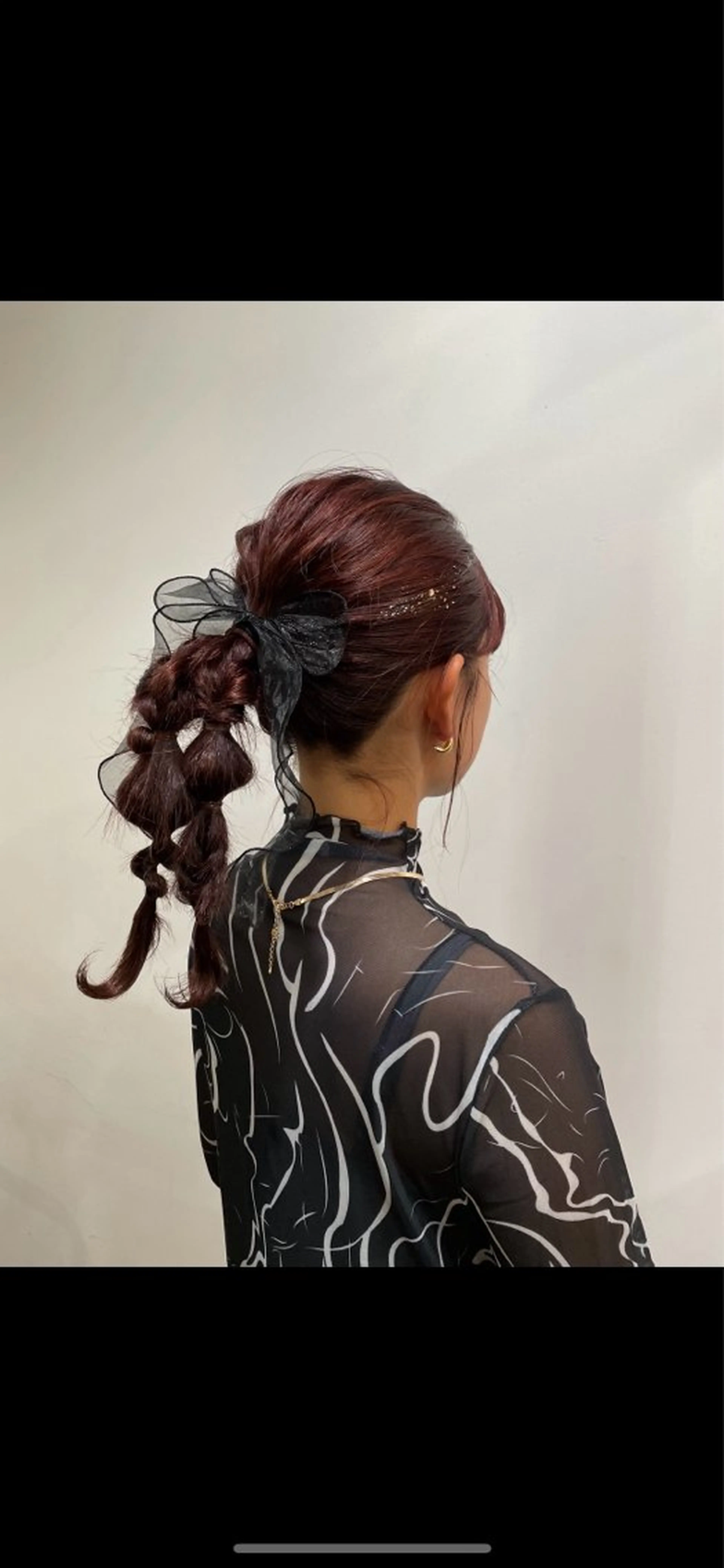 セミロング ヘアカラー オオシマ ミユのヘアスタイル