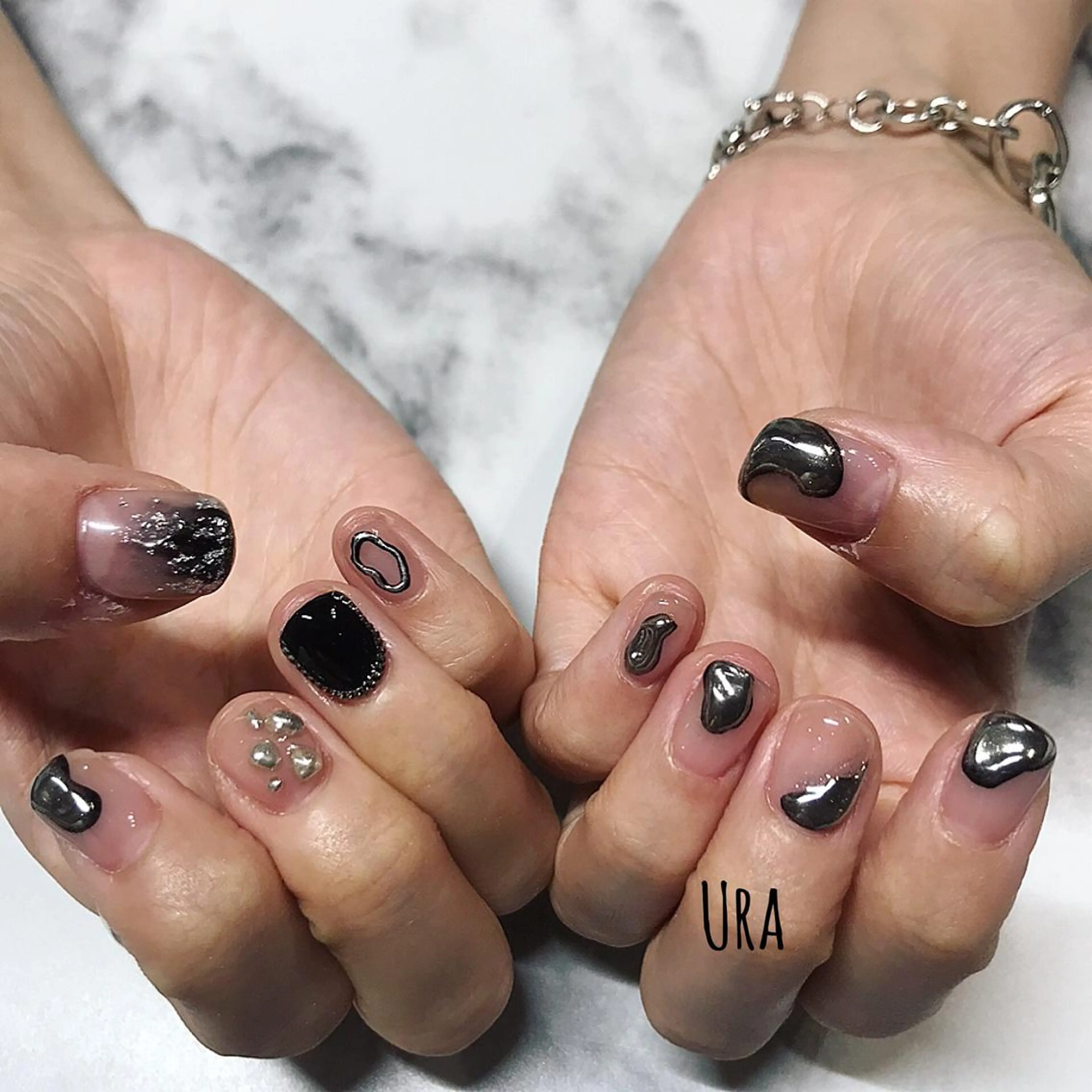 ネイル ハンドネイル UrakoNail 《nail》のネイルデザイン