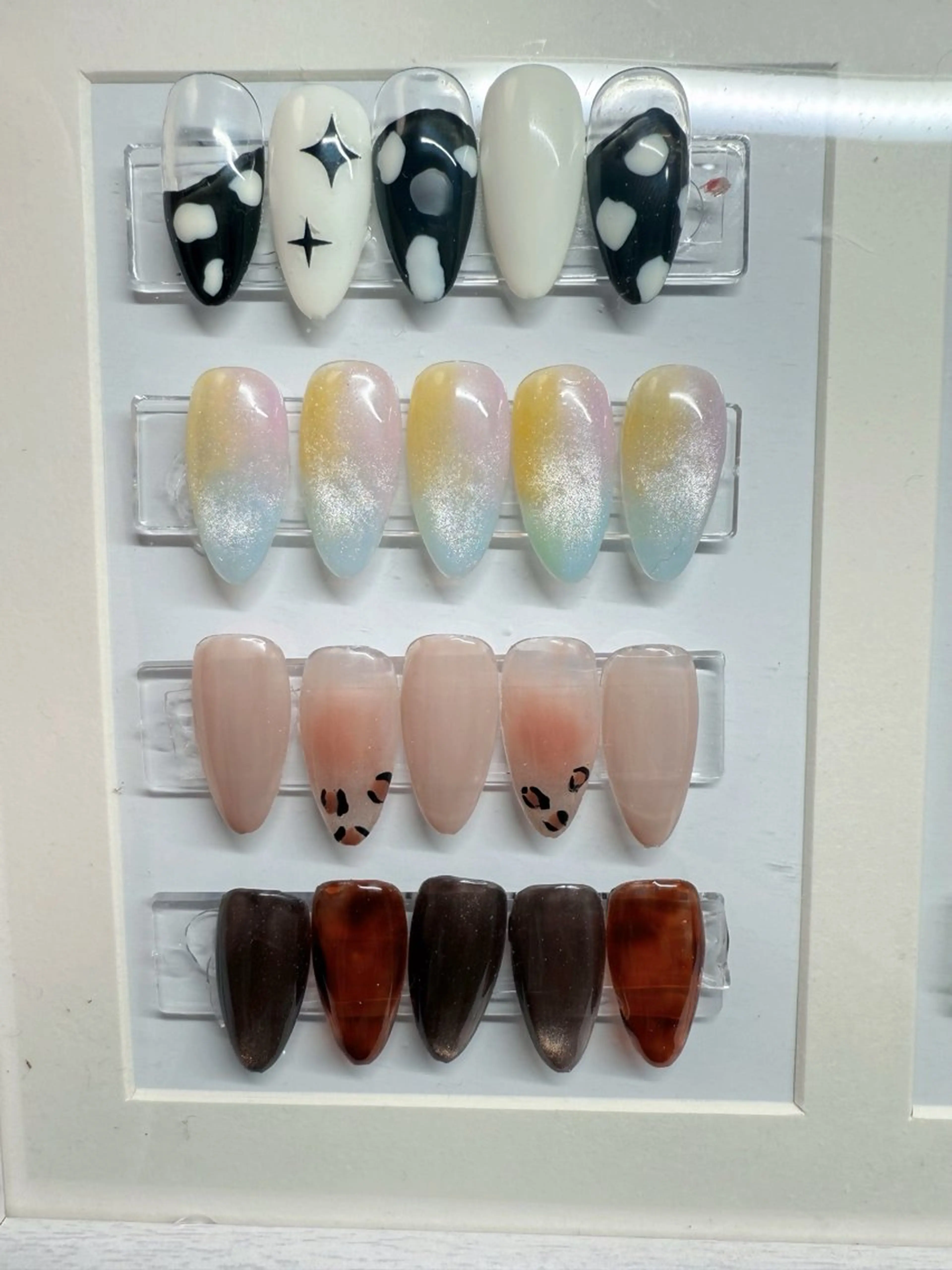 ネイル ハンドネイル ハンドケア リン リンのネイルデザイン