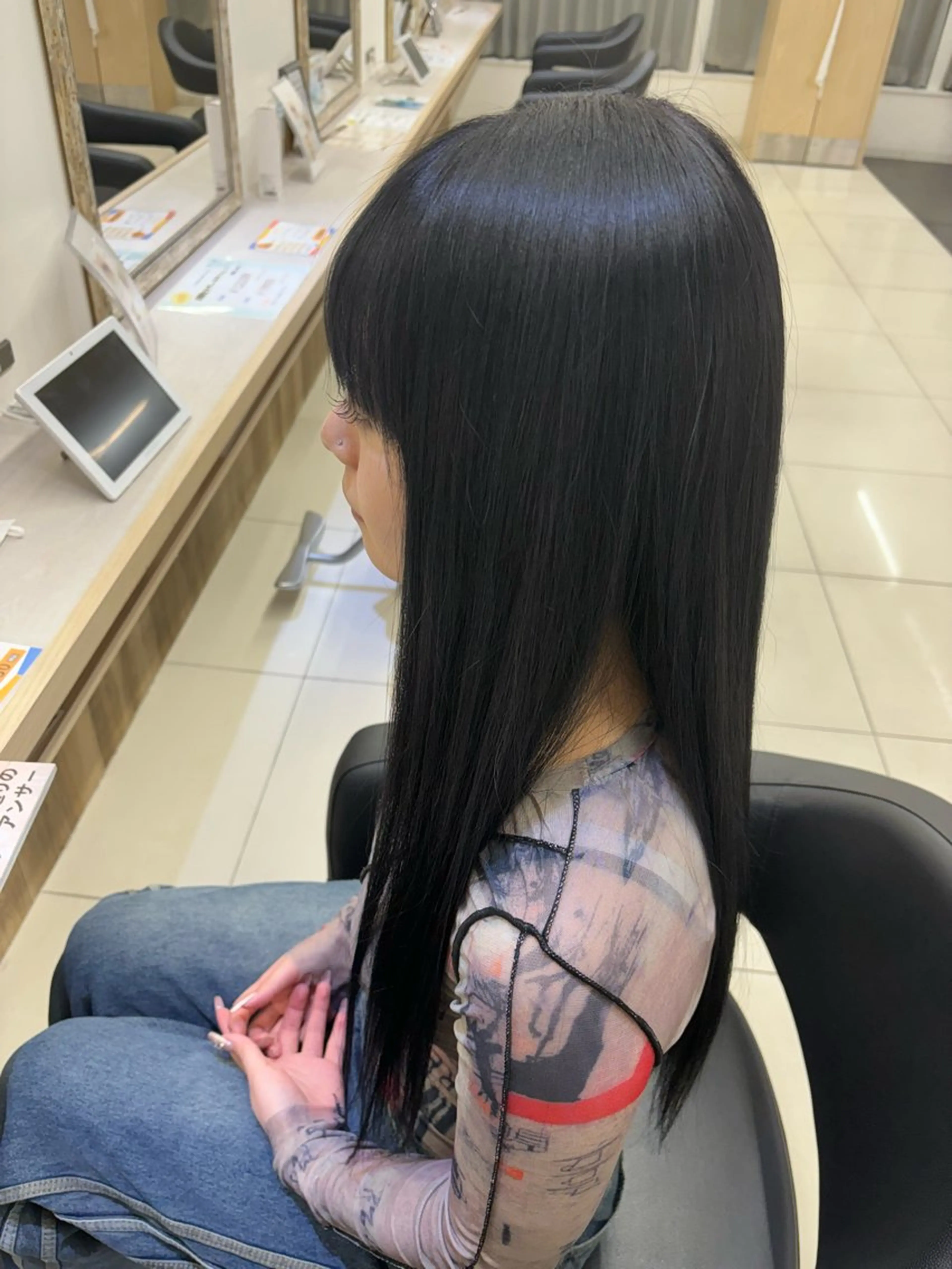 ロング 上河 綾樺のヘアスタイル