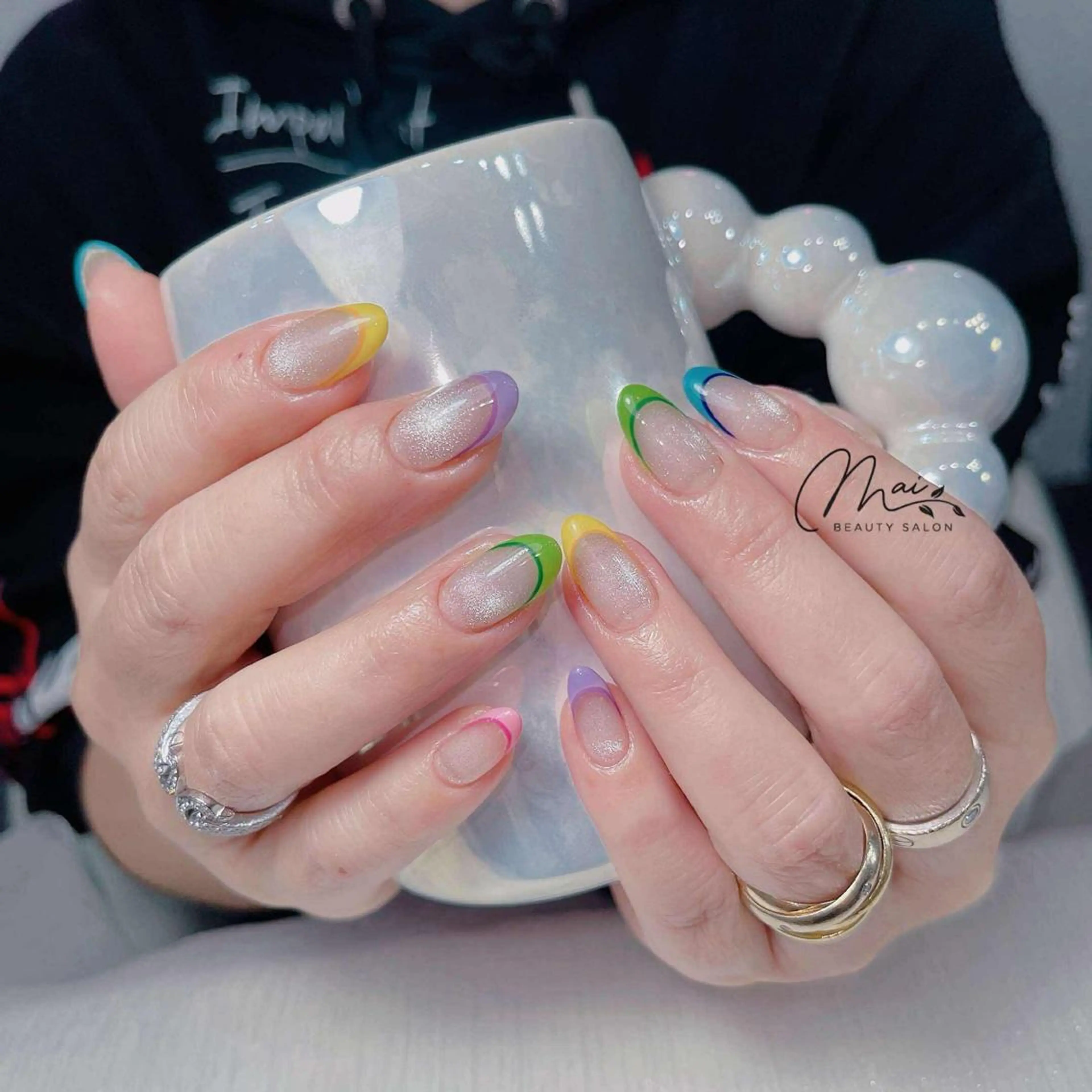 ネイル オーロラネイル 長さ出し フラッシュネイル フットネイル フレンチネイル MaiBeauty マイ マイのネイルデザイン