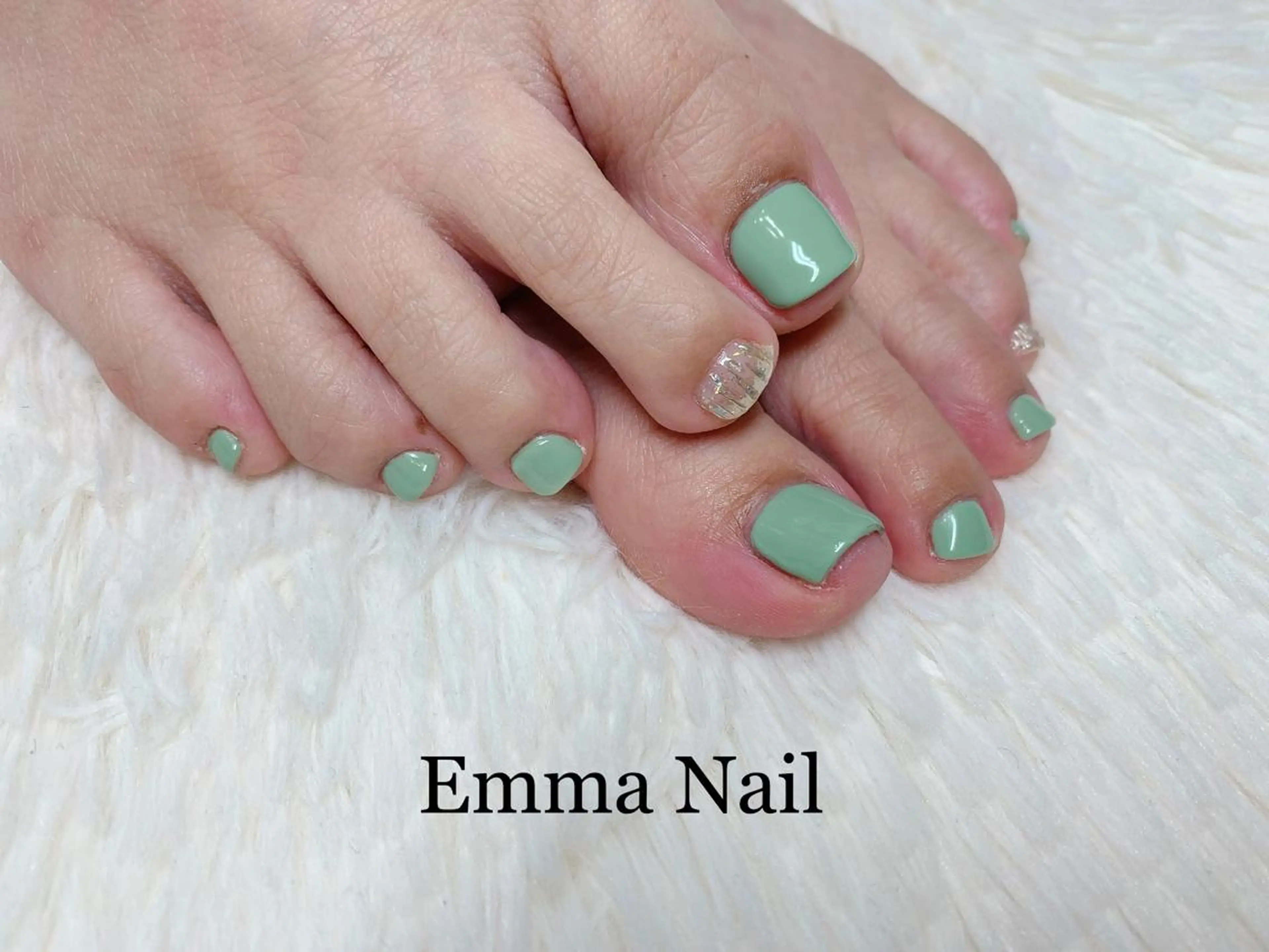 ネイル フットネイル フットネイル salon EM&A emiのネイルデザイン